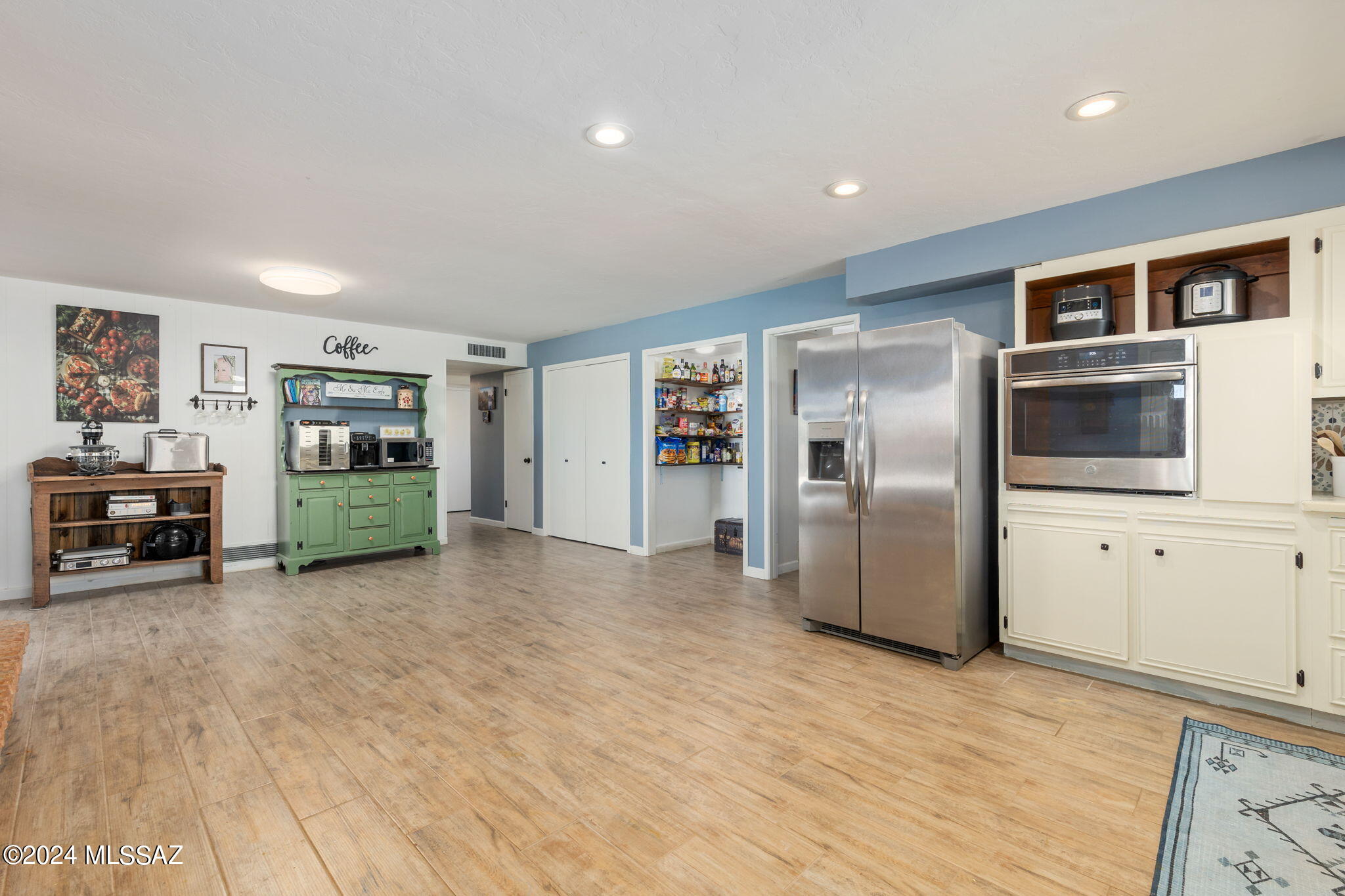 Santa Catalina Estates NO. 4 (1-180) - Residential