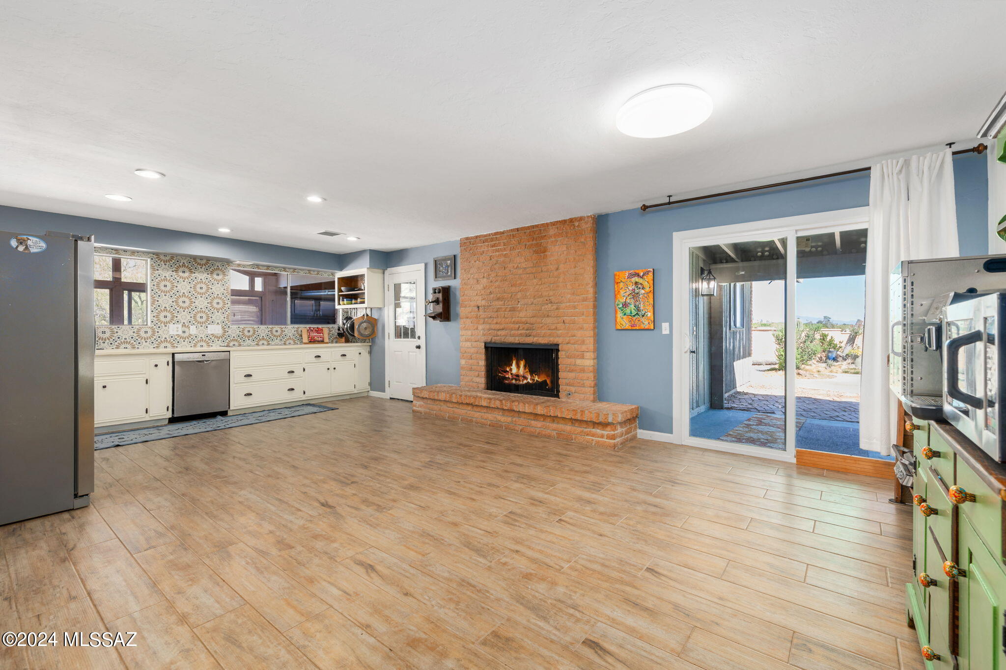 Santa Catalina Estates NO. 4 (1-180) - Residential