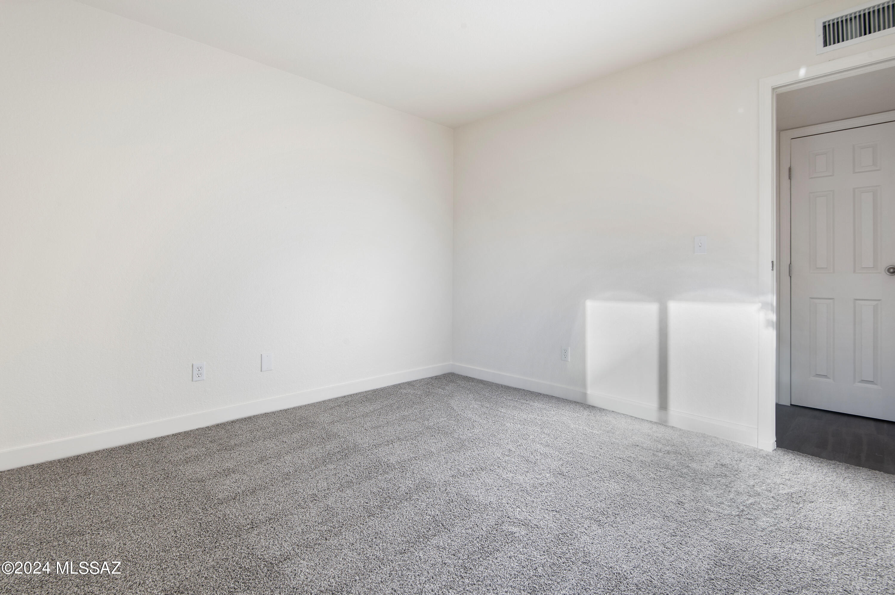 Edgebrooke Village II (170-340) - Residential
