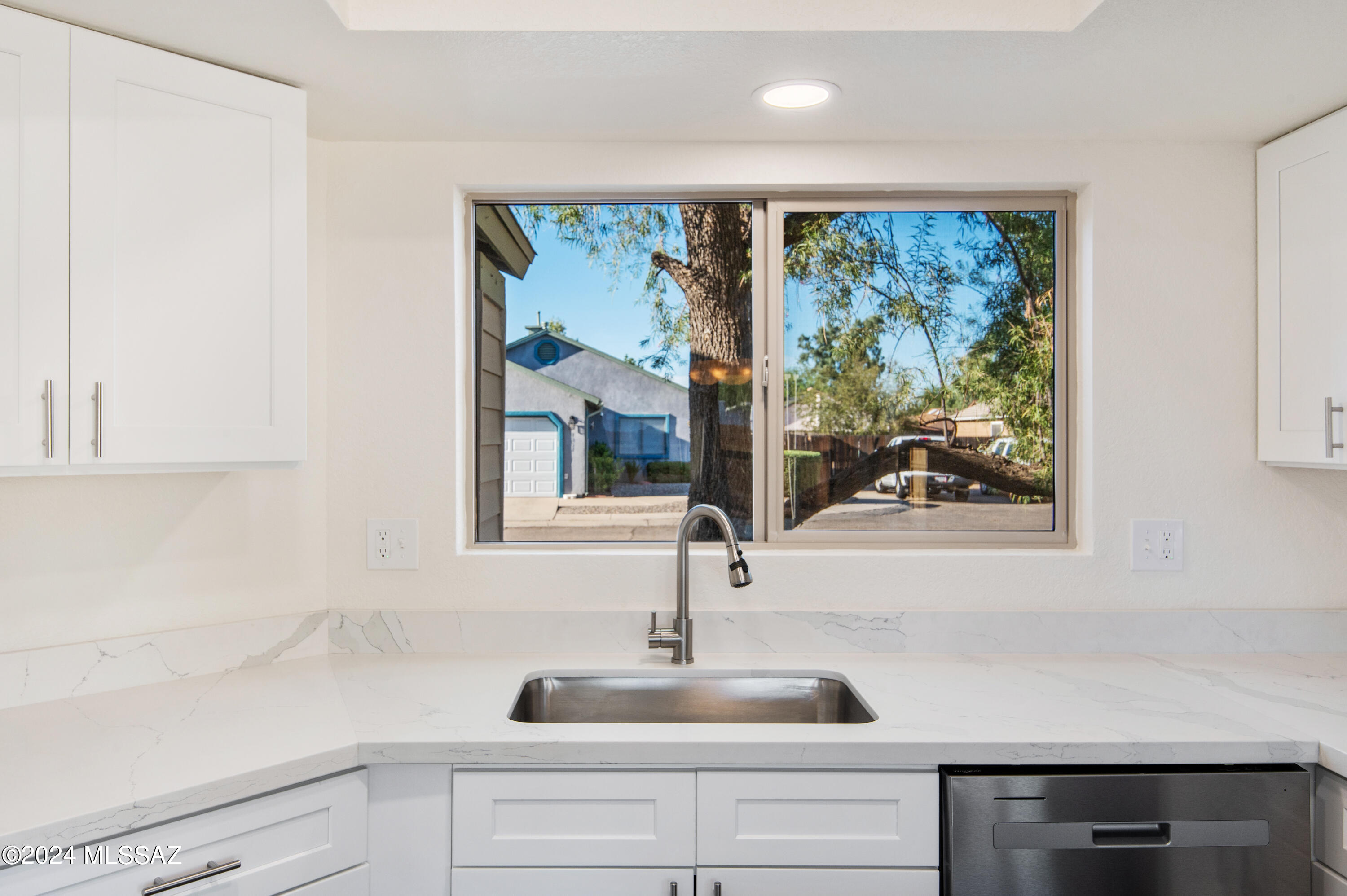 Edgebrooke Village II (170-340) - Residential