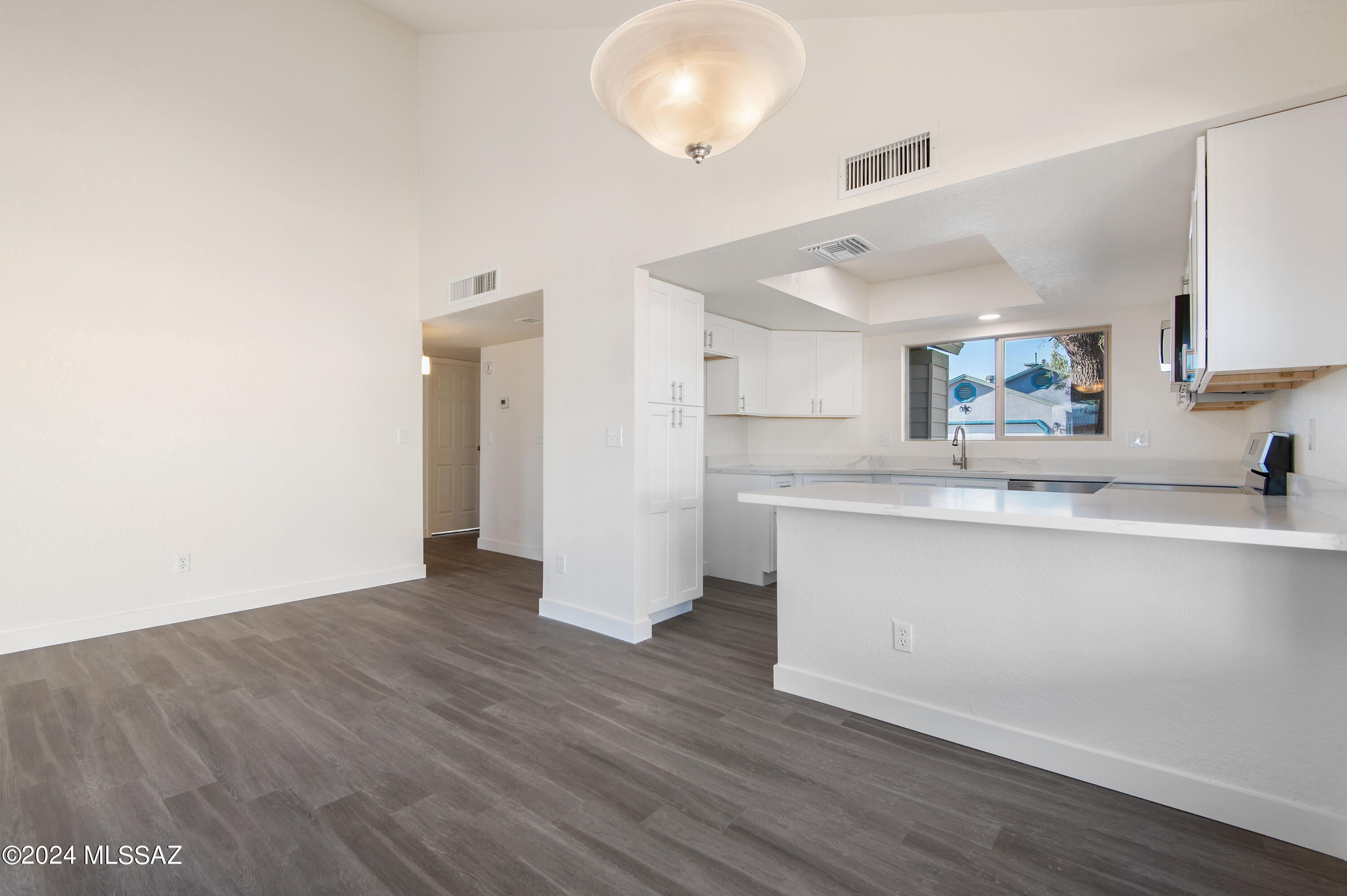 Edgebrooke Village II (170-340) - Residential