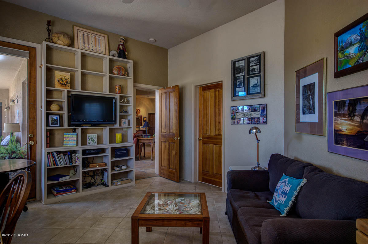 Palo Parado Estates - Residential