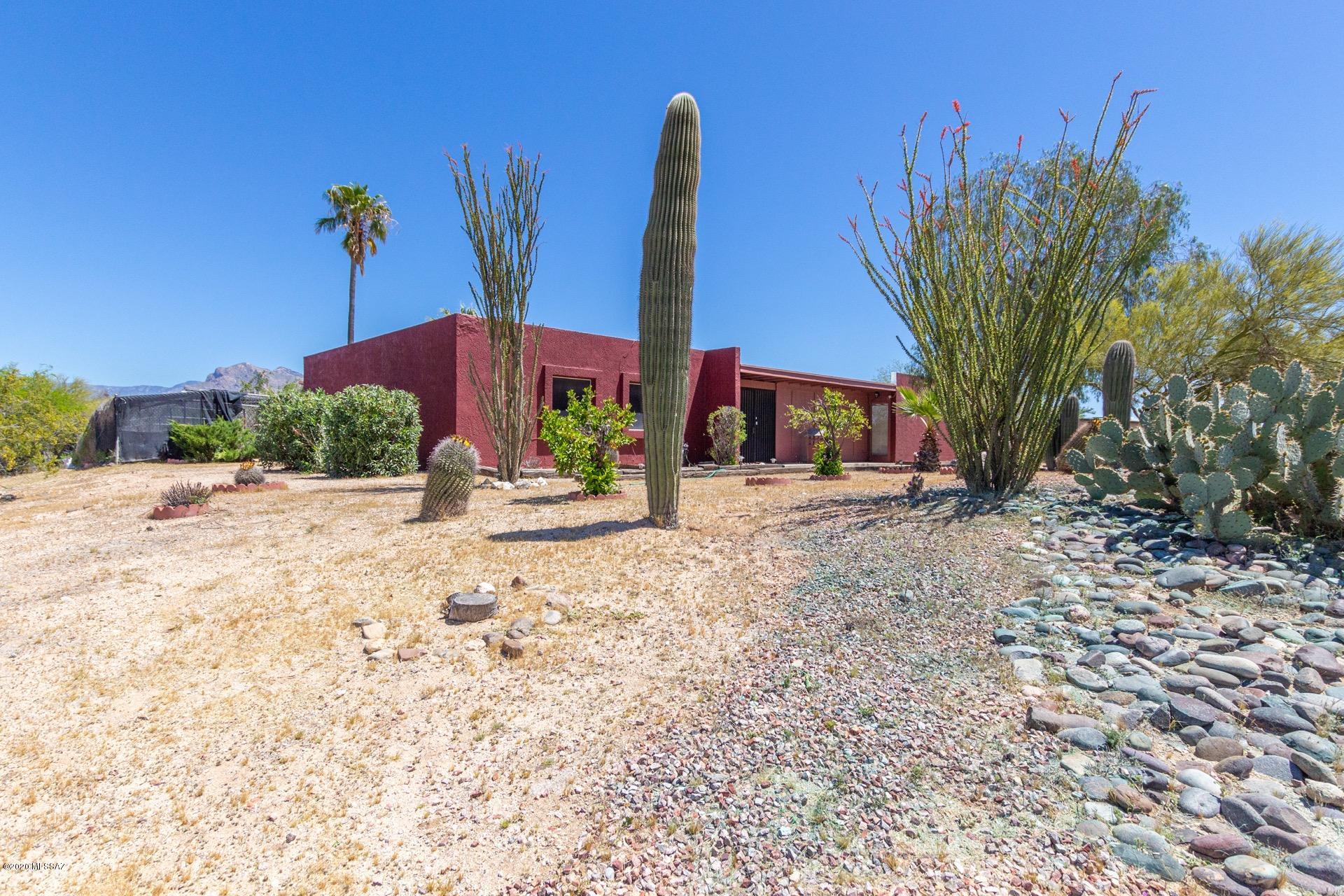Casas Adobes Estates (541-618) - Residential