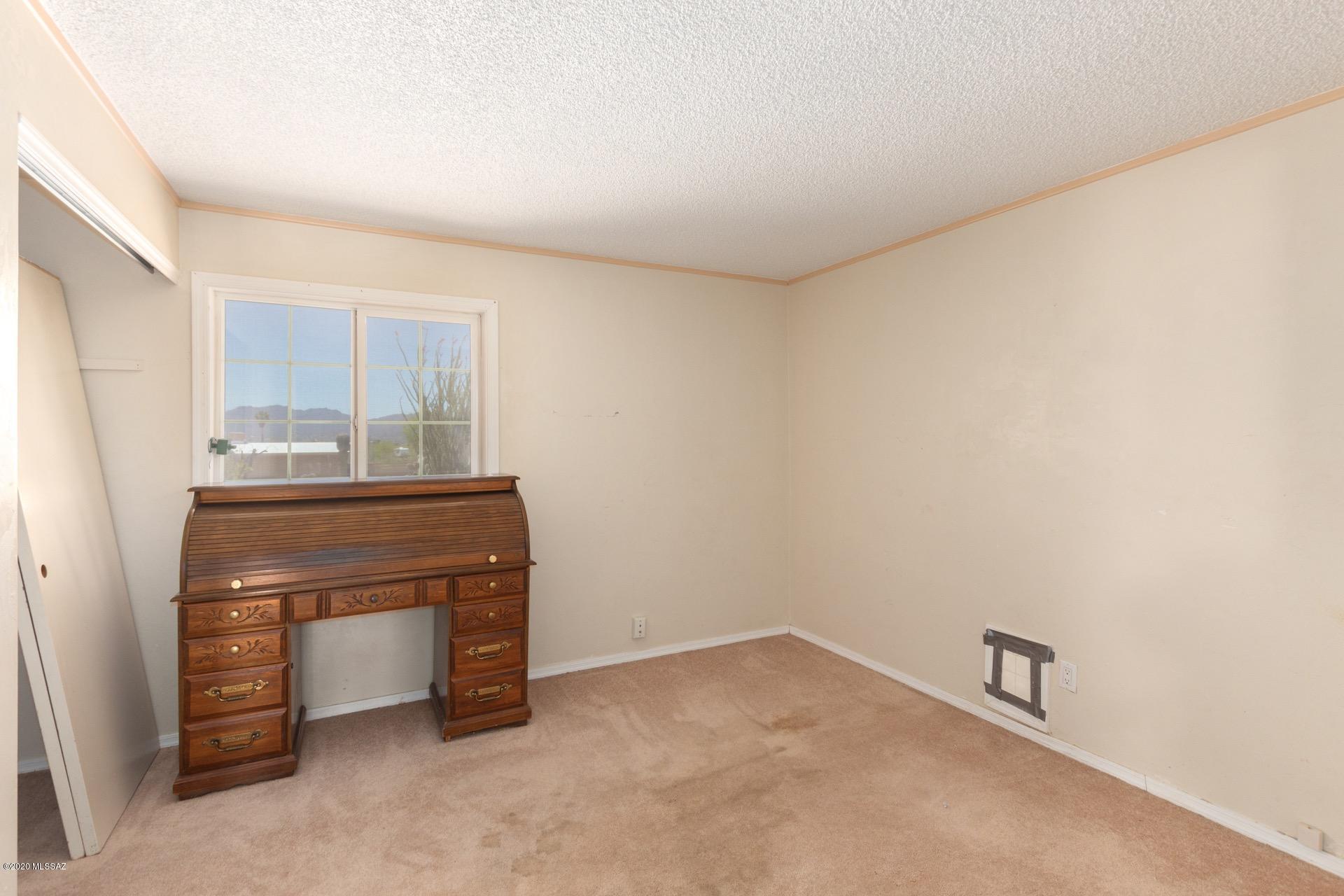 Casas Adobes Estates (541-618) - Residential
