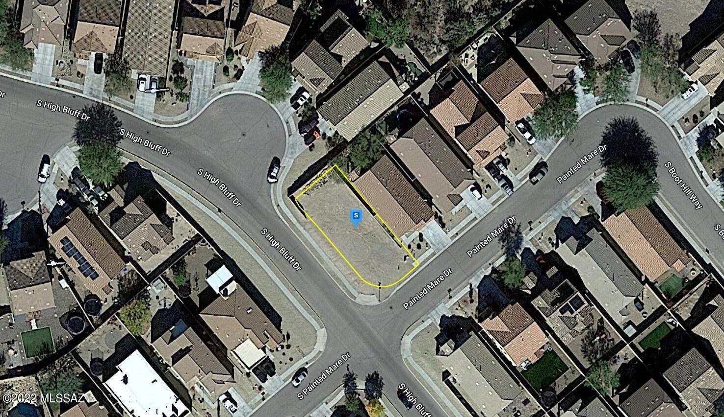 Don't miss out on what could be your new forever home. Out of state investor. Buyer will be responsible to confirm utilities, details listed and any restrictions. Great investment property!