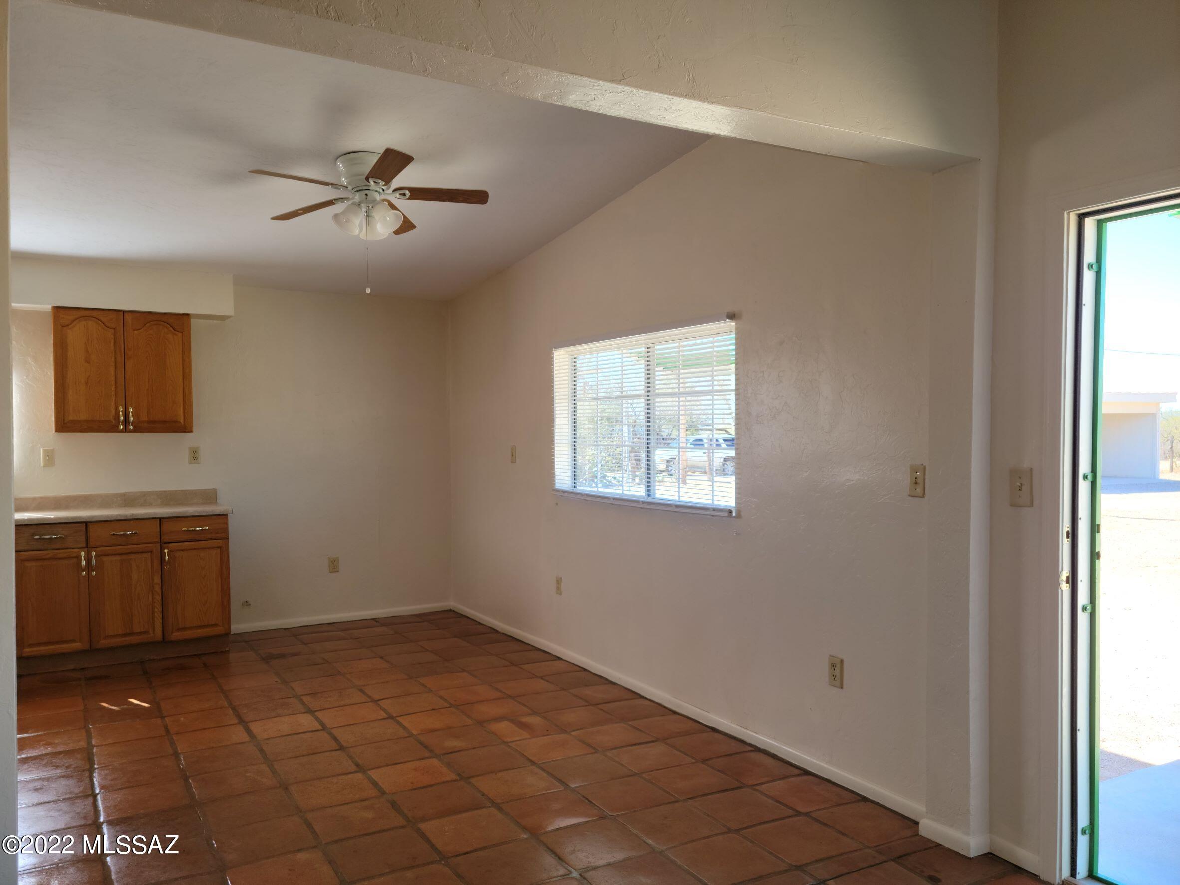 Unsubdivided - Residential Lease