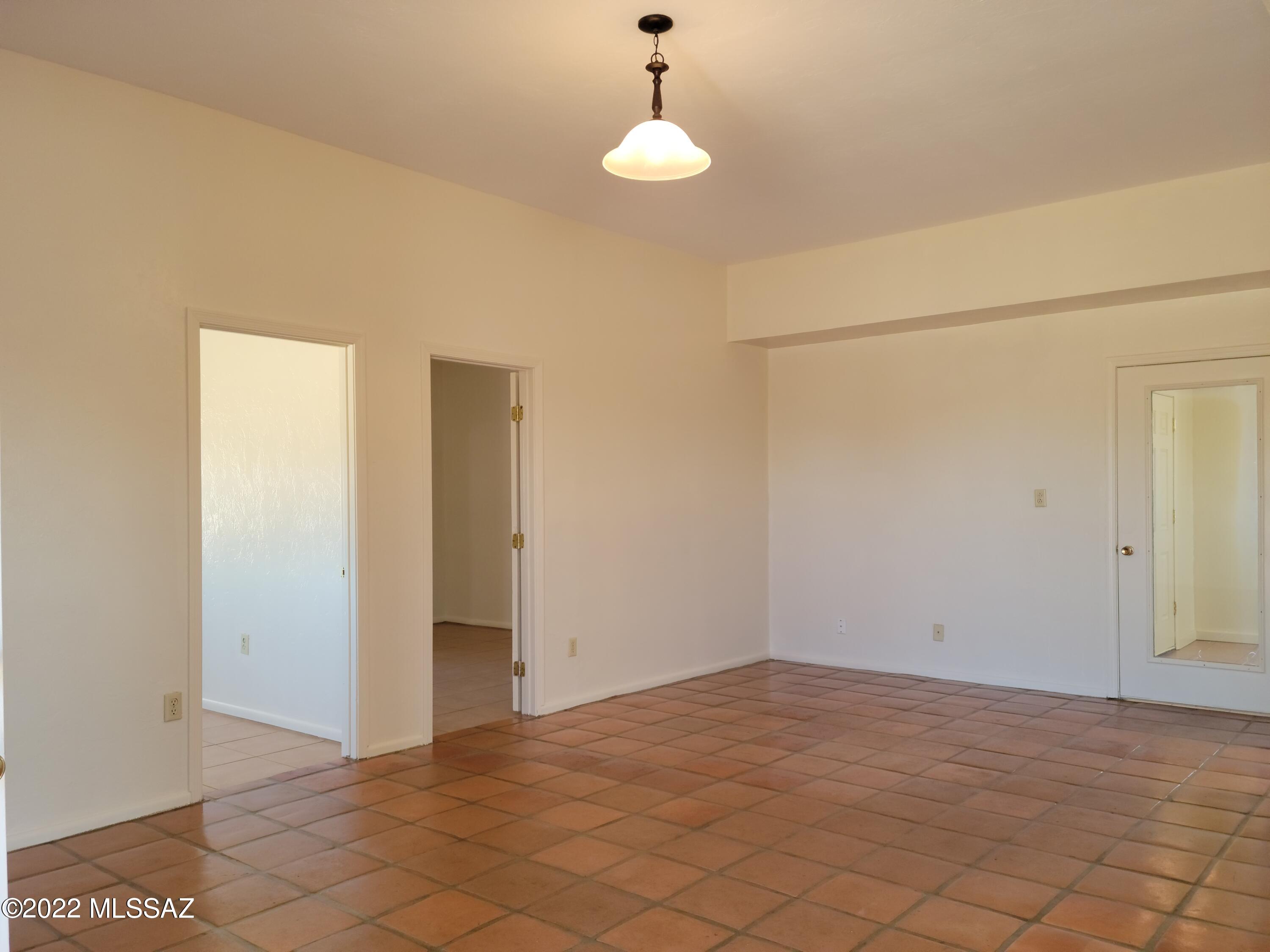 Unsubdivided - Residential Lease