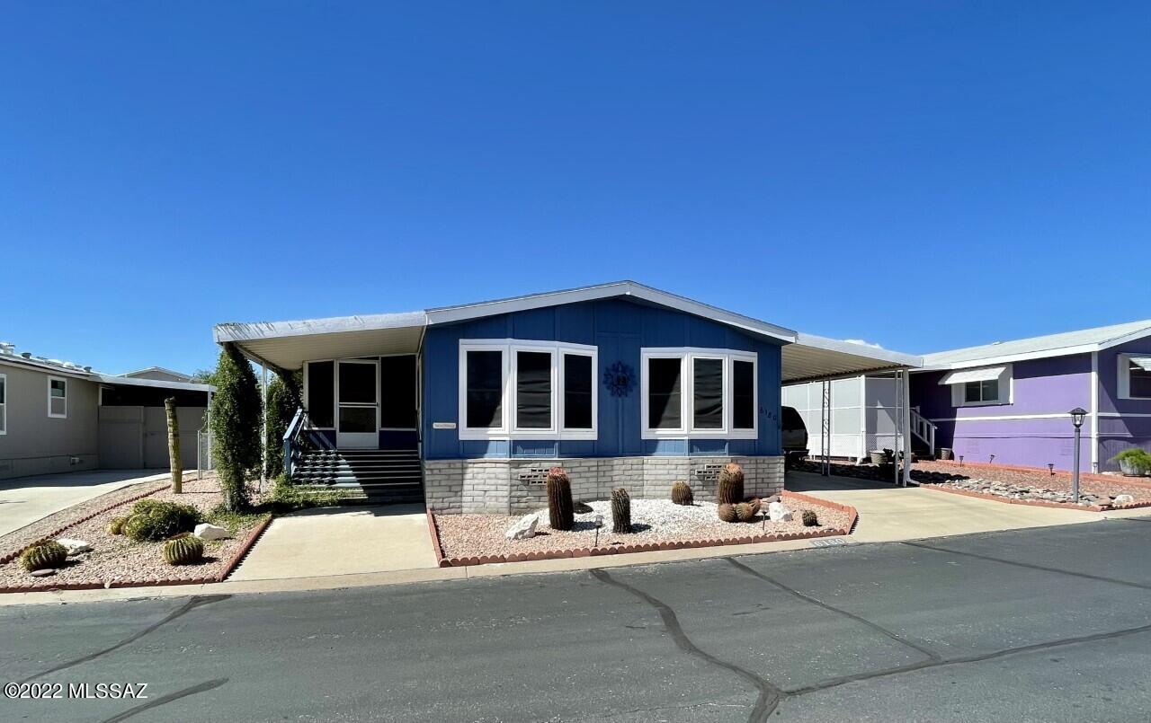 Open spacious home! This great room concept connects you to living, dining and cooking! A wonderful connection that also extends to the yard area. Beautiful patios! Yes patios along with Arizona room! Ceiling fans and total convenience. The clubhouse is beautiful and offers a beautiful pool, spa, rec room and more....Enjoy this 55+ community!!