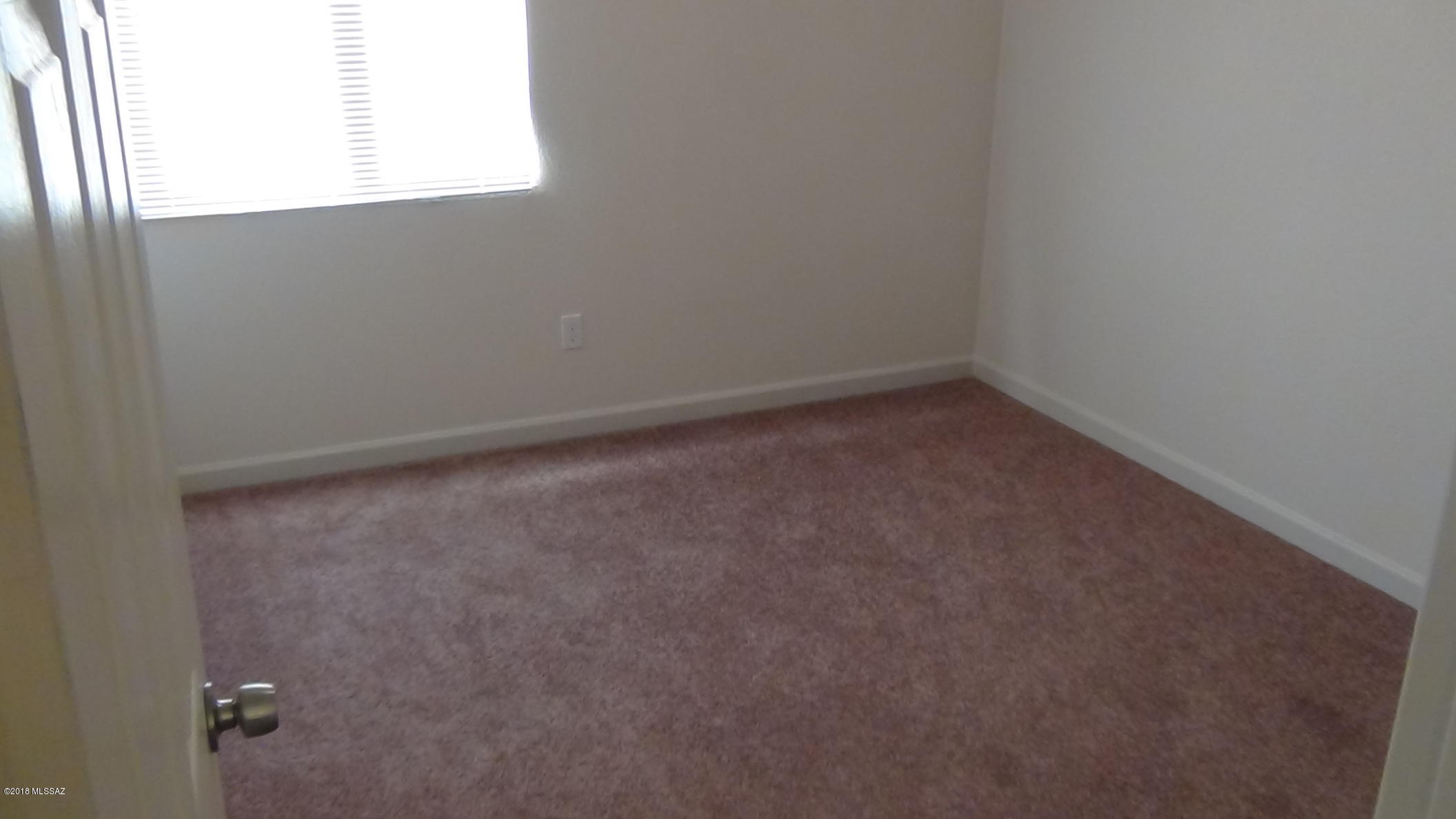 Golf Links East Condos (1-48) - Residential