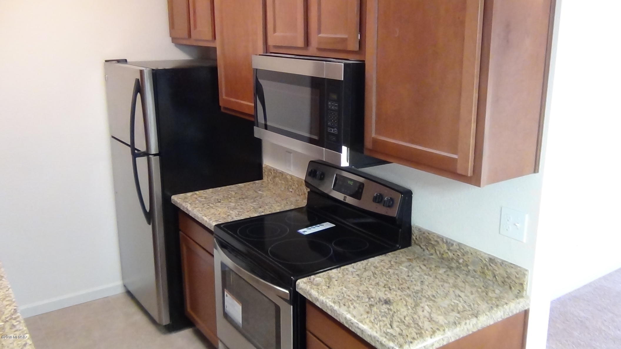 Golf Links East Condos (1-48) - Residential