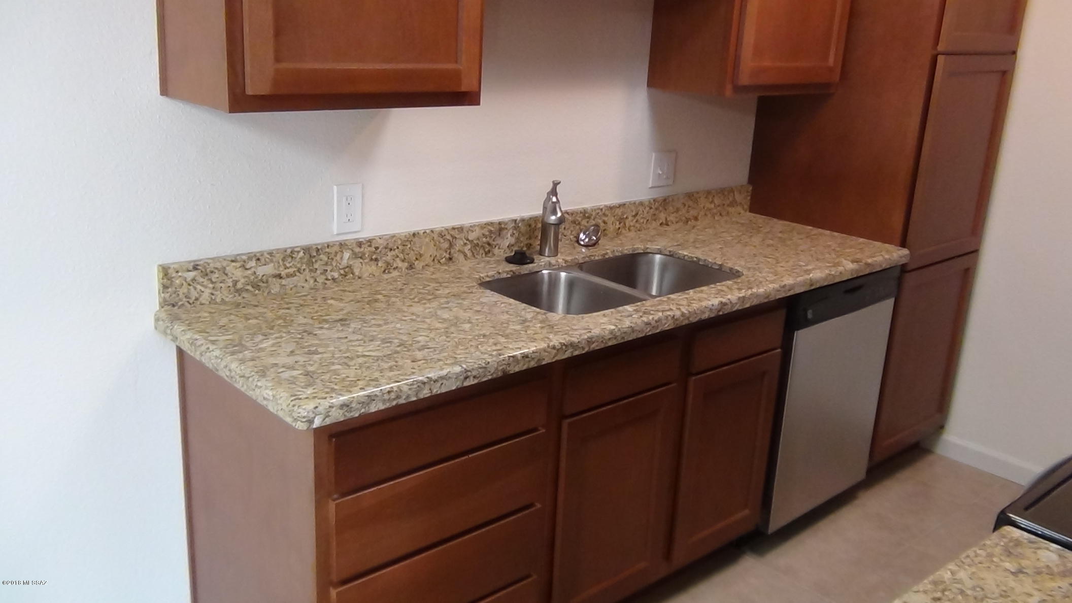 Golf Links East Condos (1-48) - Residential
