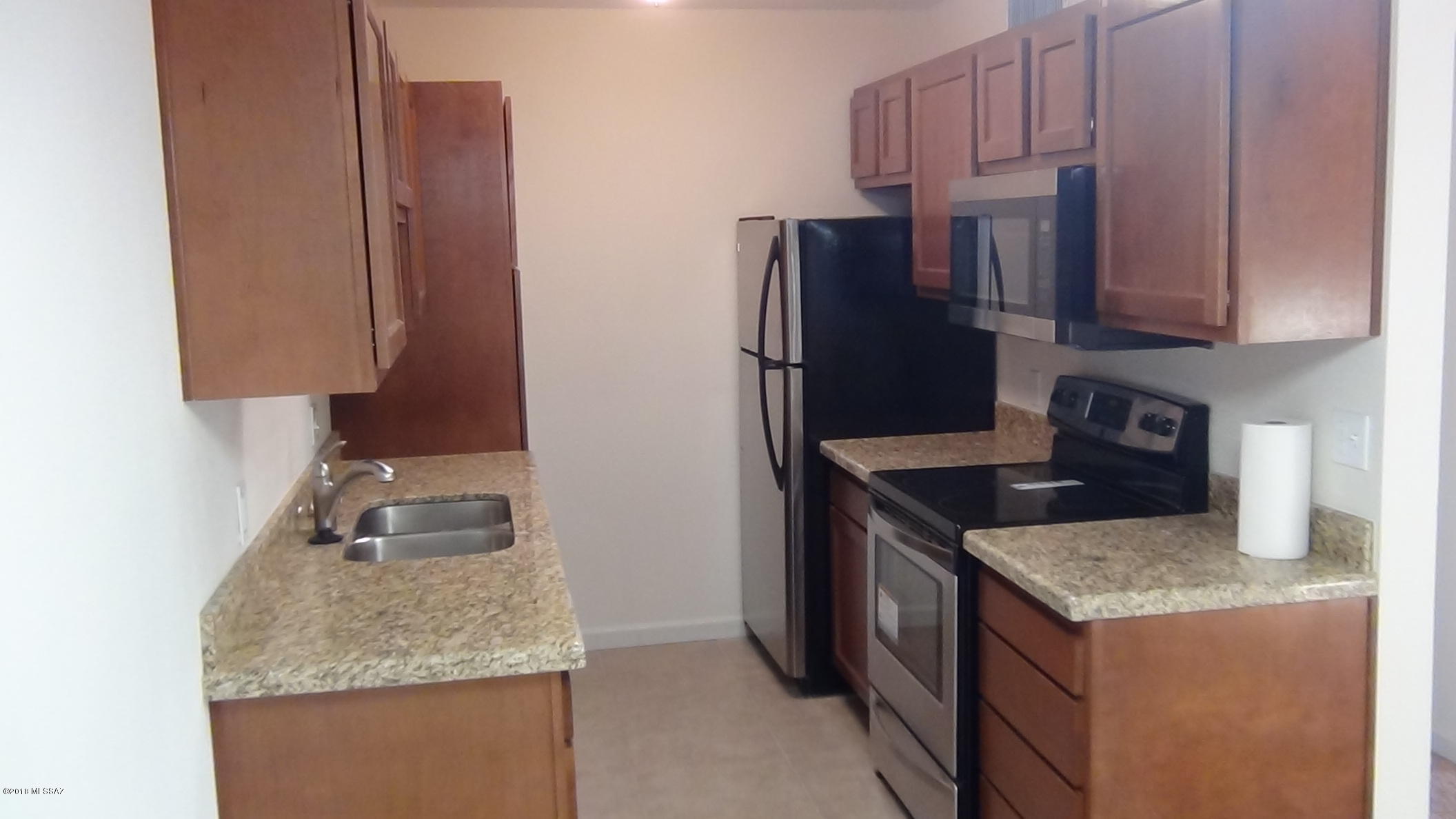 Golf Links East Condos (1-48) - Residential