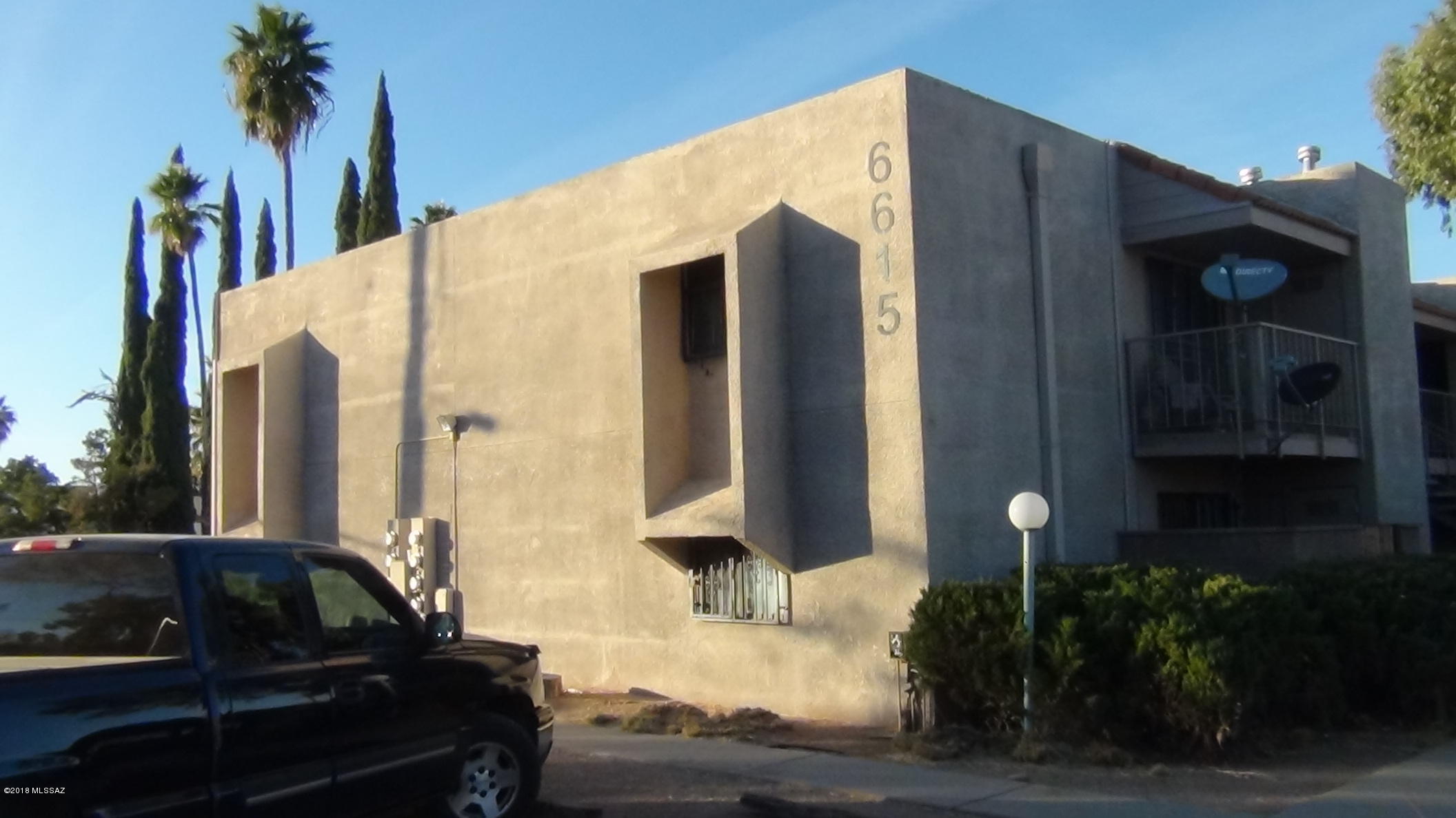 Golf Links East Condos (1-48) - Residential