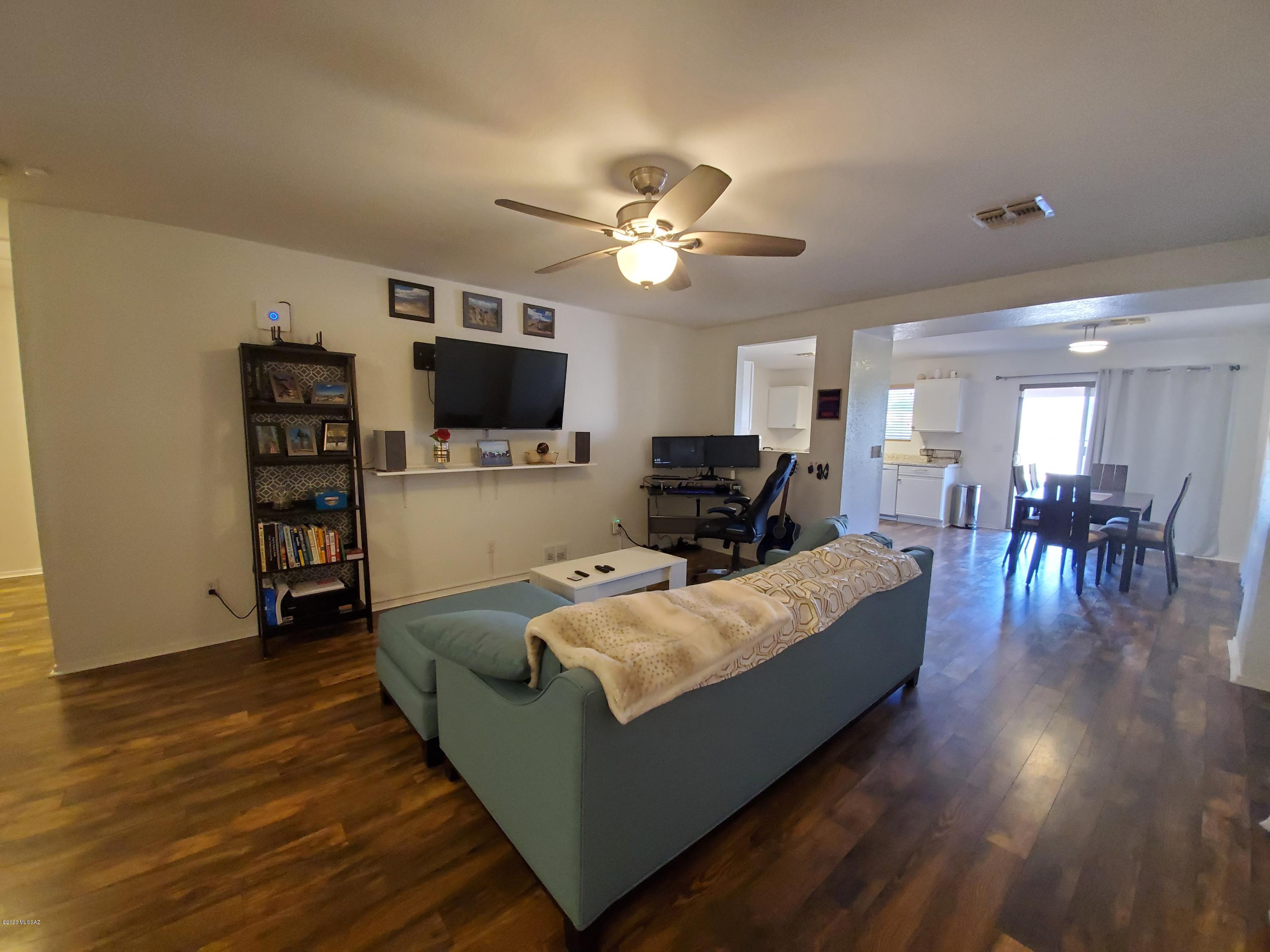 Fairway Groves (420-460) - Residential