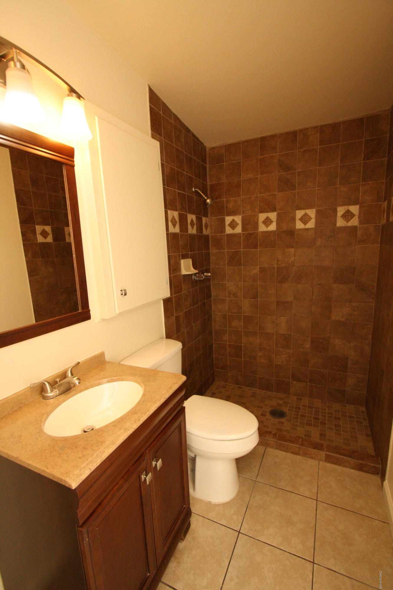 Cottonwood Manor - Residential Lease