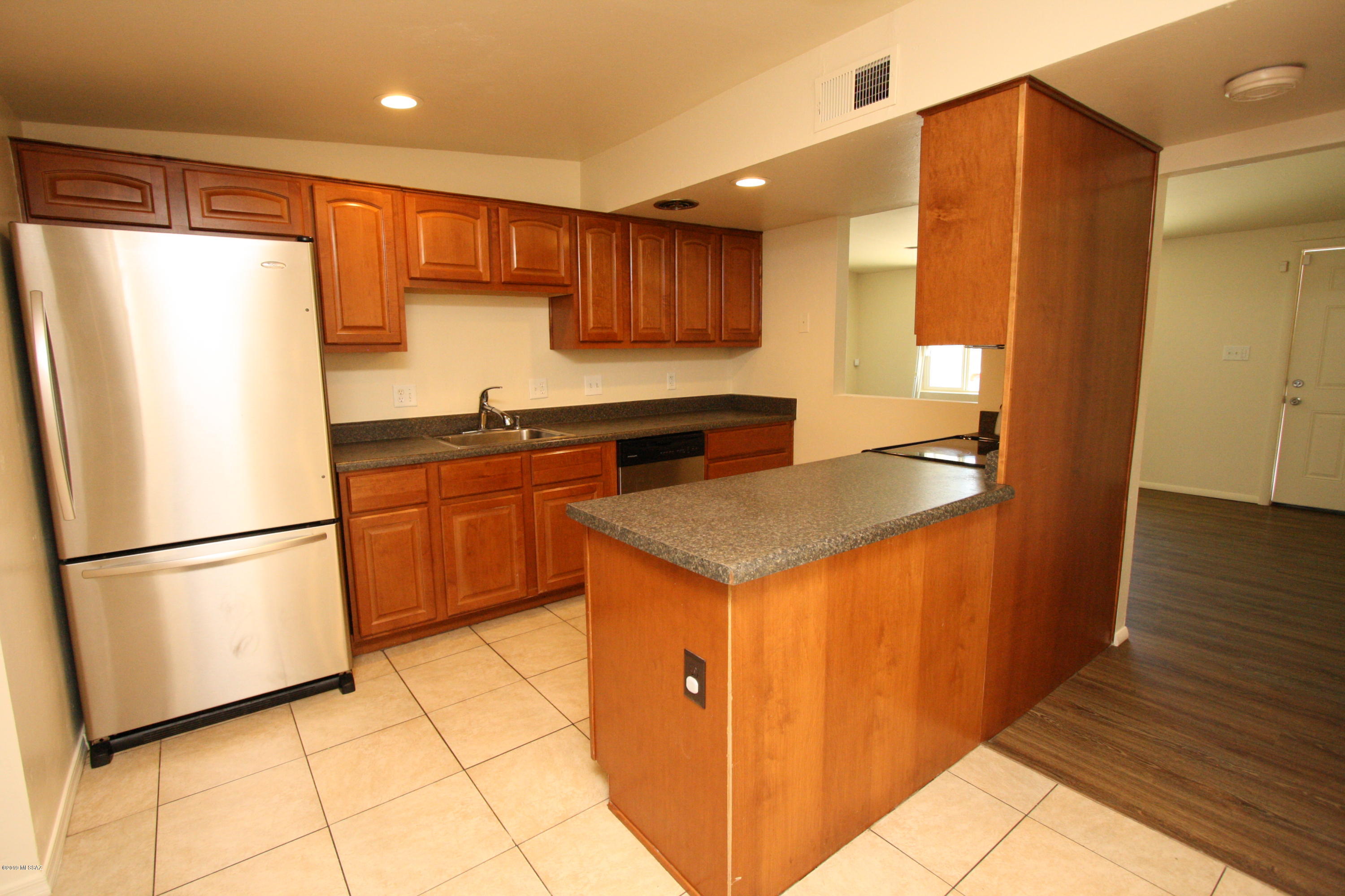 Cottonwood Manor - Residential Lease