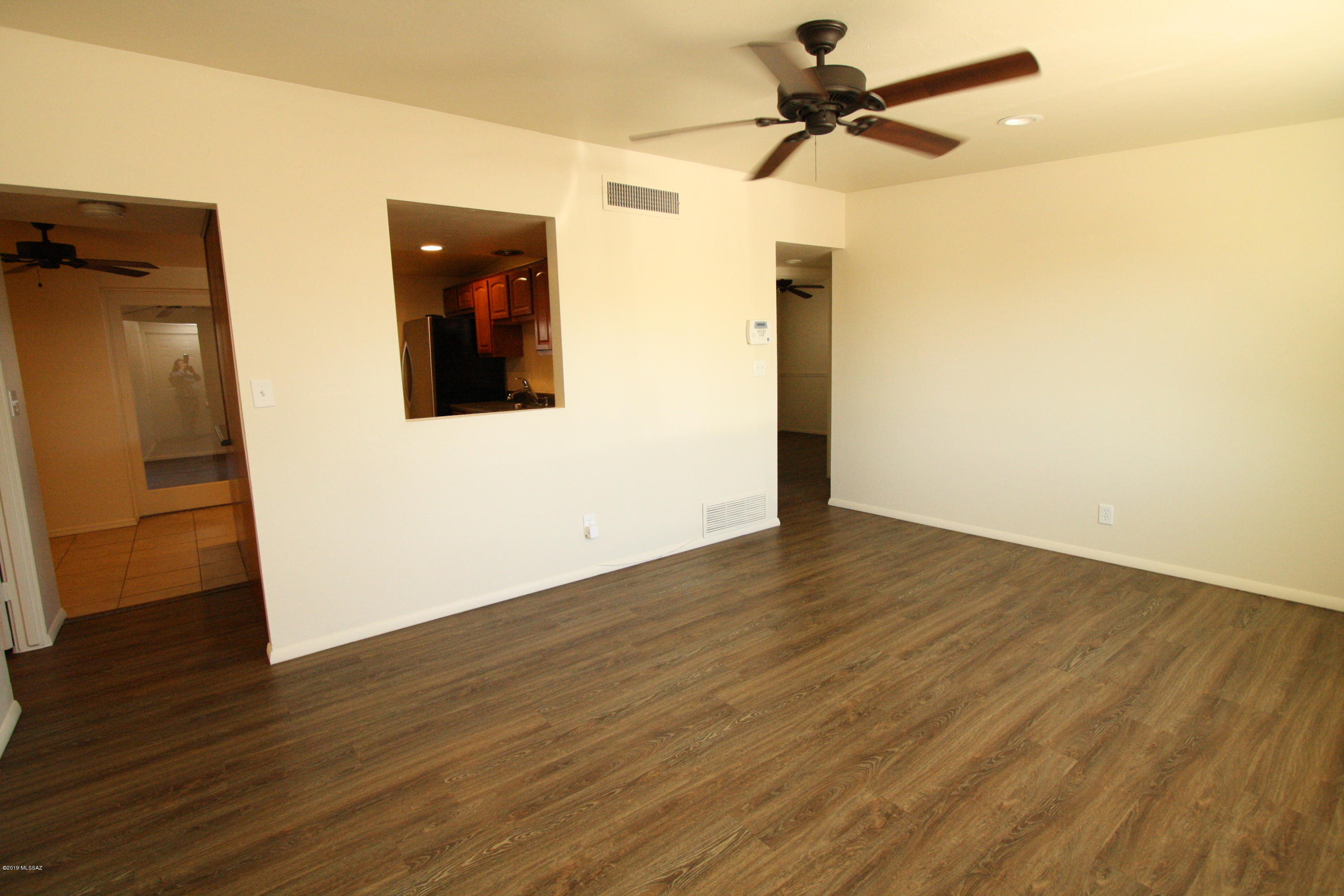 Cottonwood Manor - Residential Lease