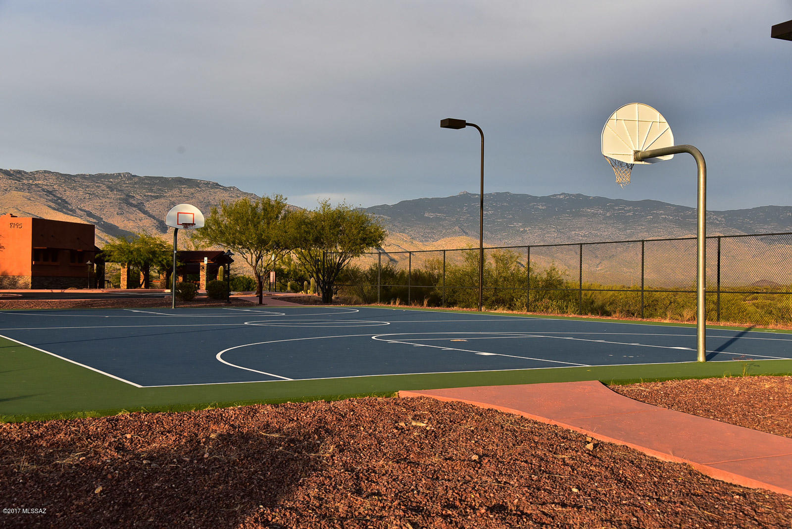 Coyote Creek (1-395) - Residential