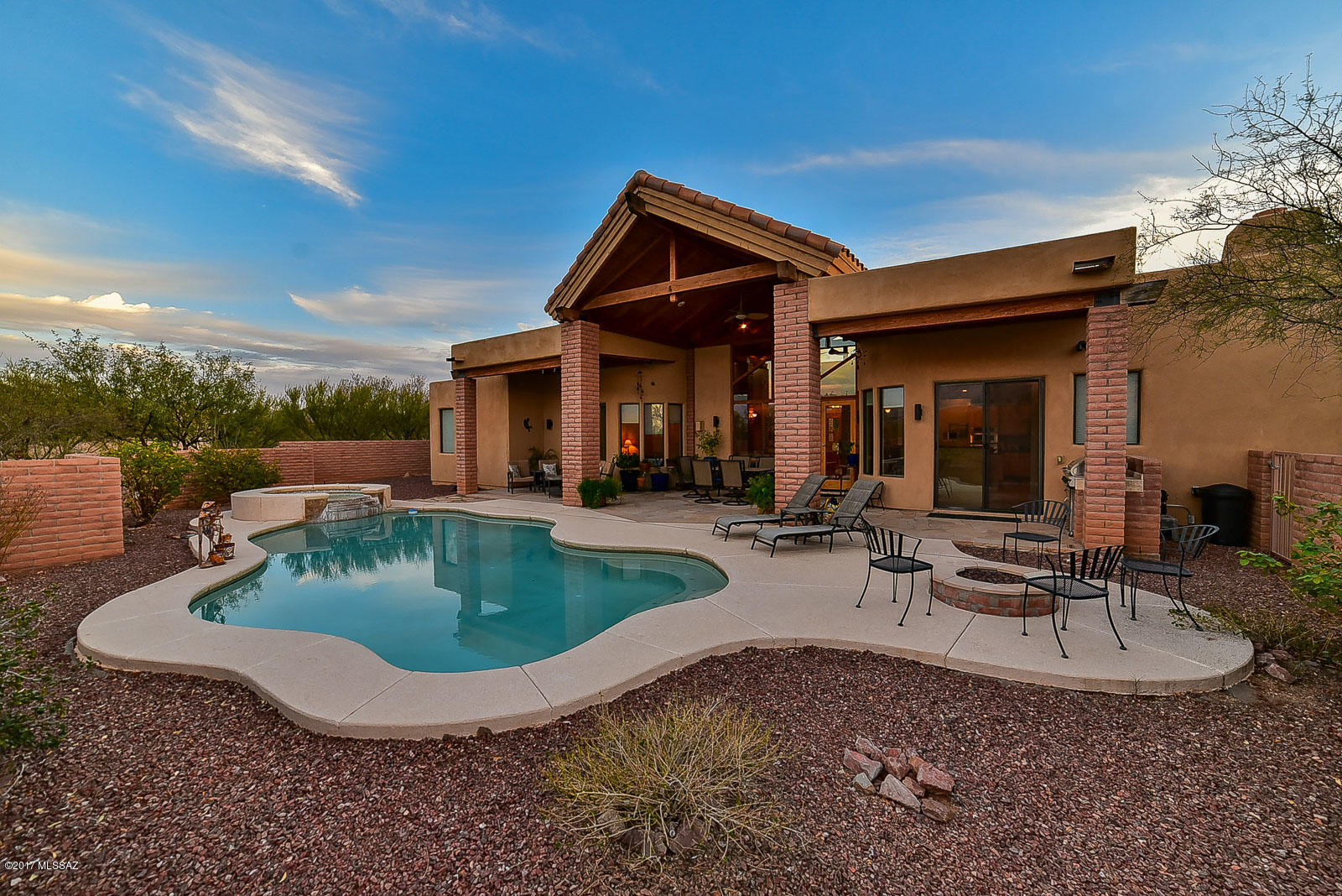 Coyote Creek (1-395) - Residential