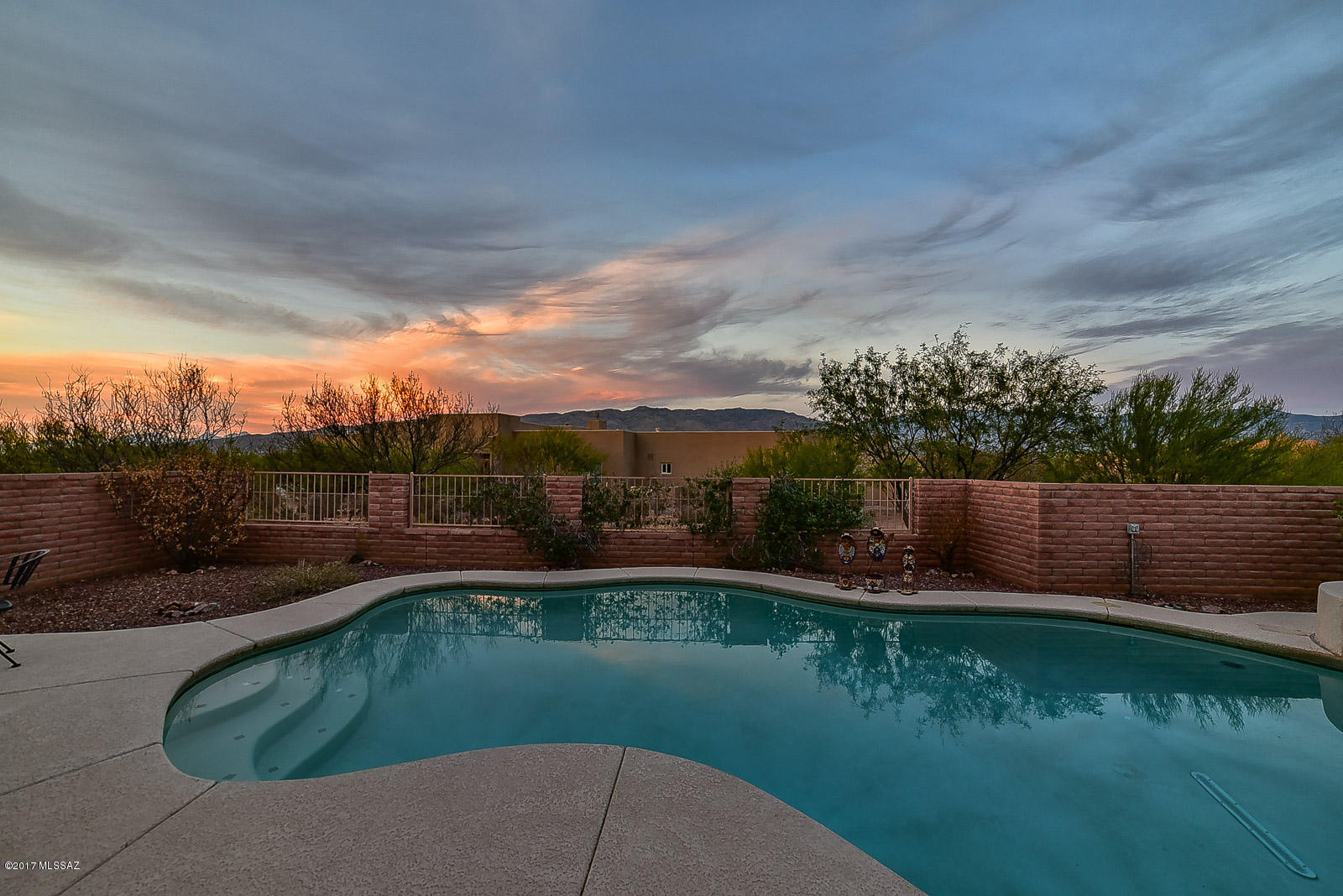 Coyote Creek (1-395) - Residential