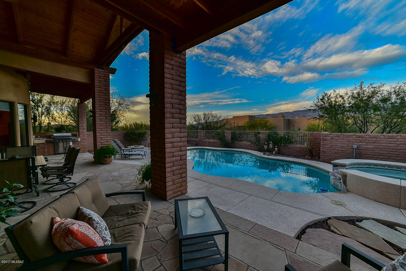 Coyote Creek (1-395) - Residential
