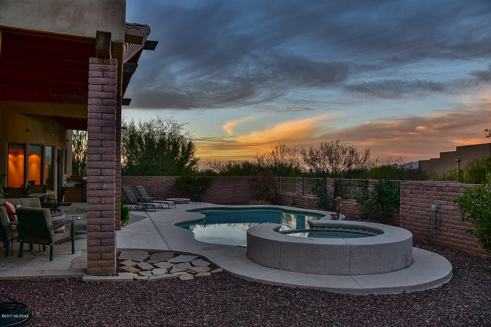 Coyote Creek (1-395) - Residential