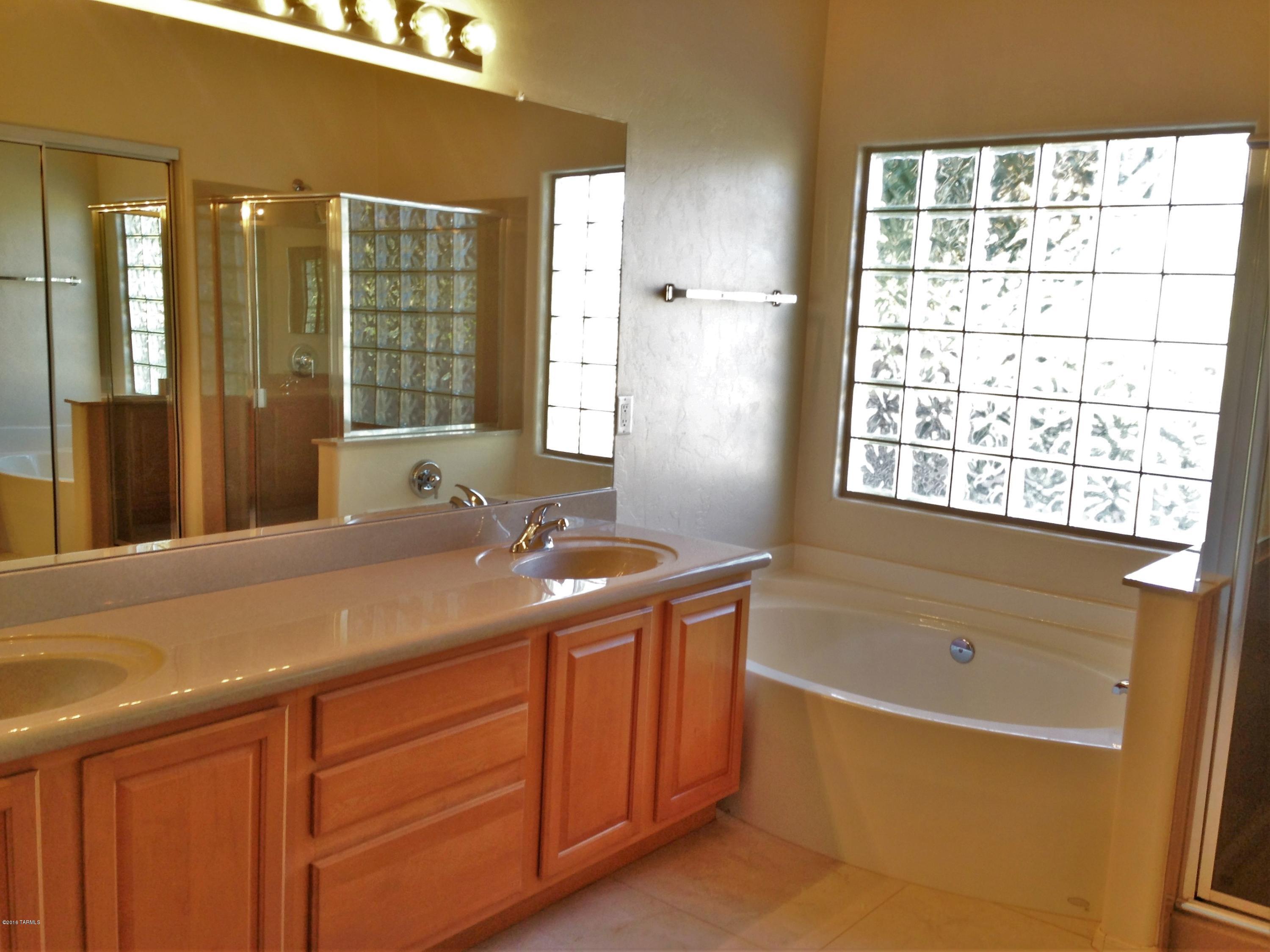 La Villa At Pantano (1-37) - Residential Lease