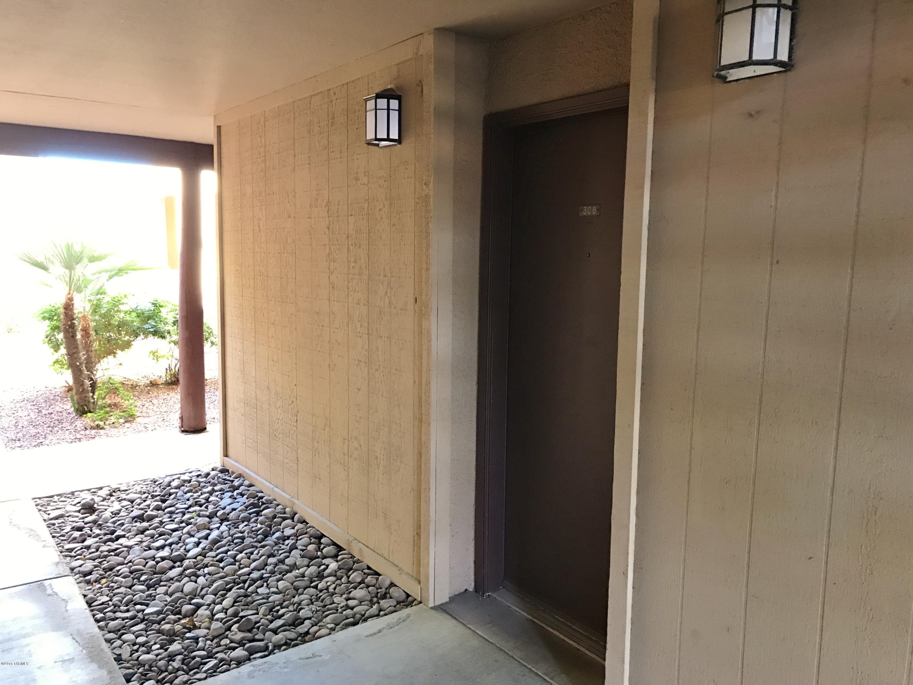 Casa Club Condominium - Residential Lease