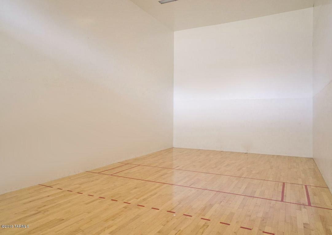 Casa Club Condominium - Residential Lease