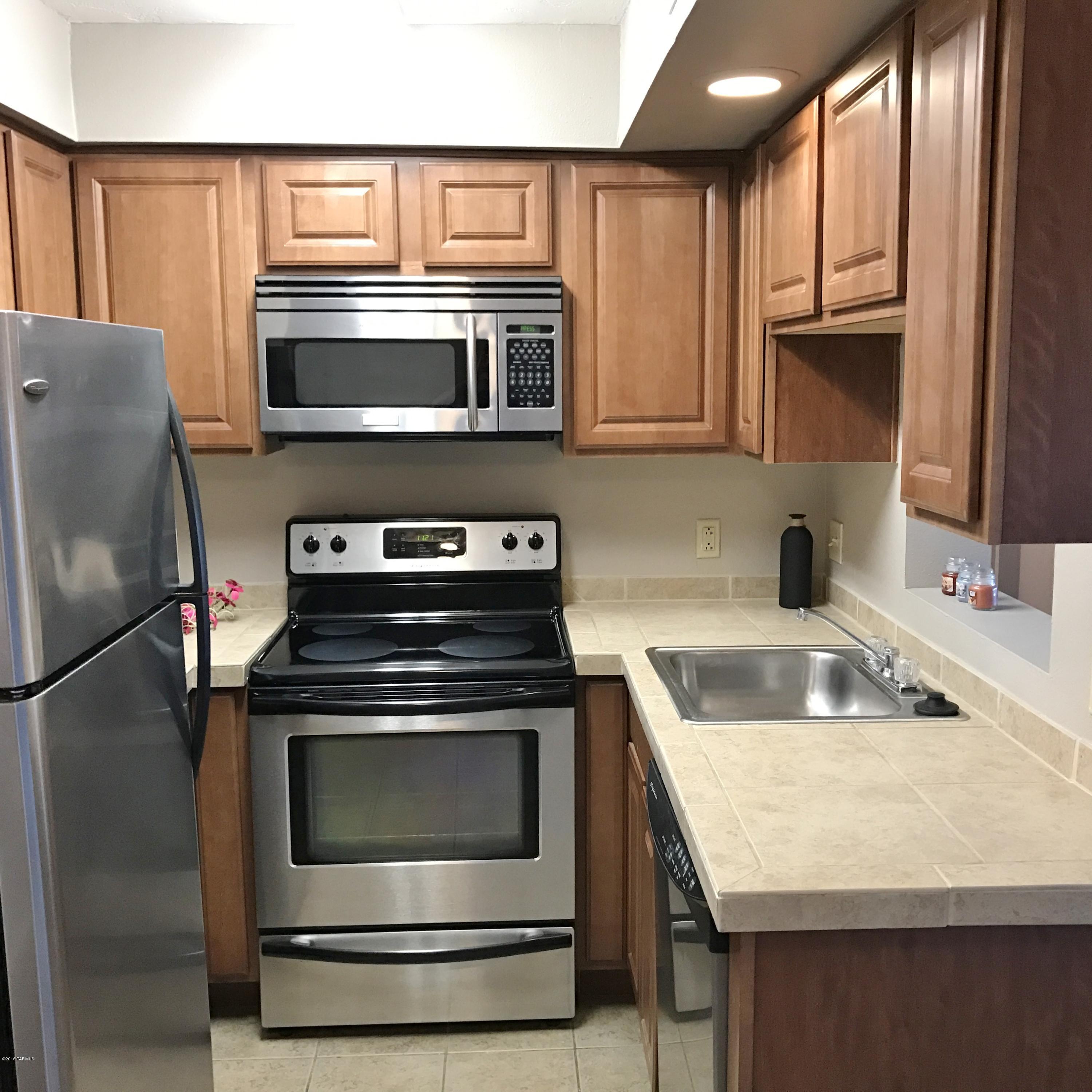 Casa Club Condominium - Residential Lease