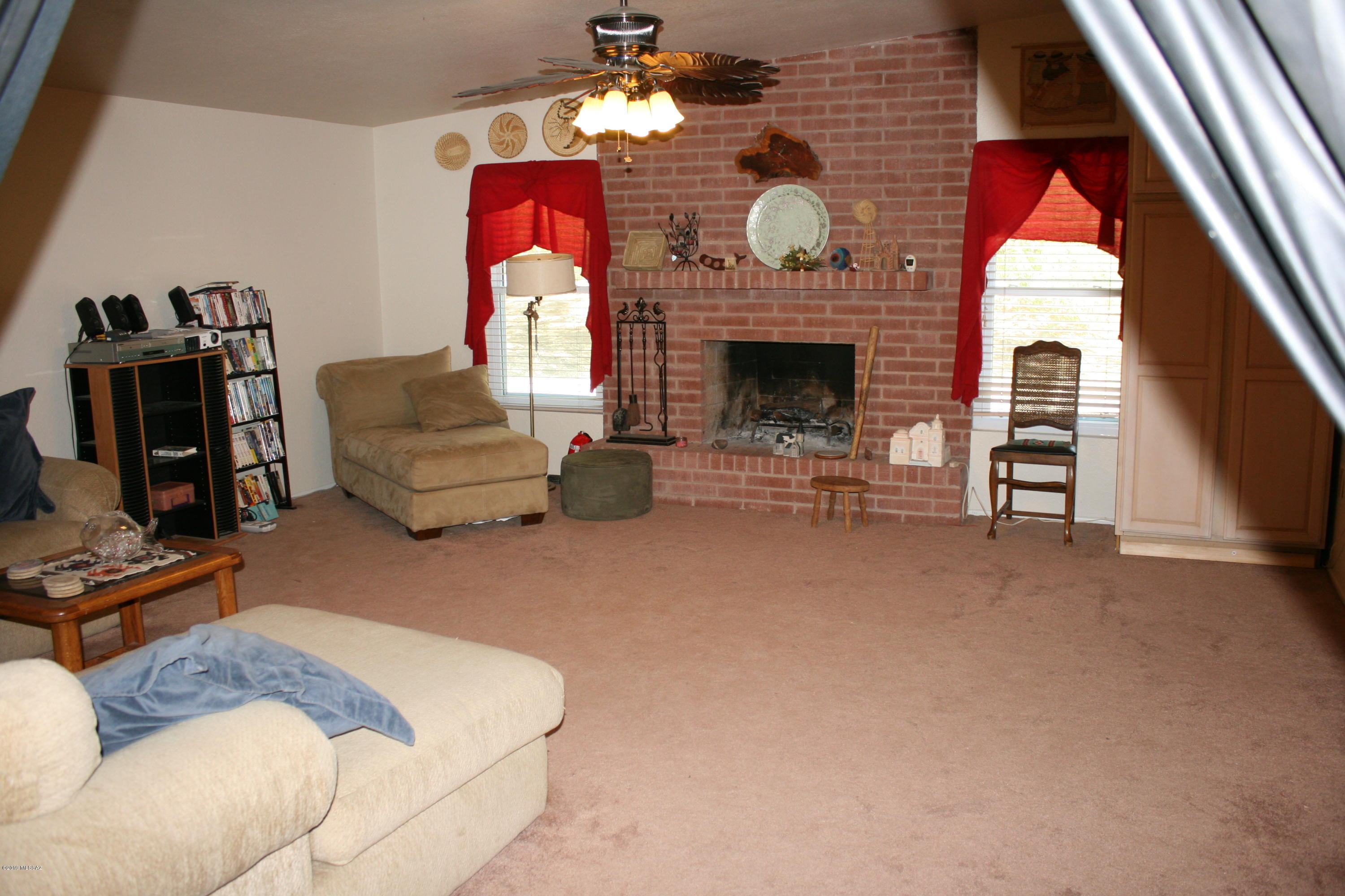 Casas Adobes Estates (541-618) - Residential