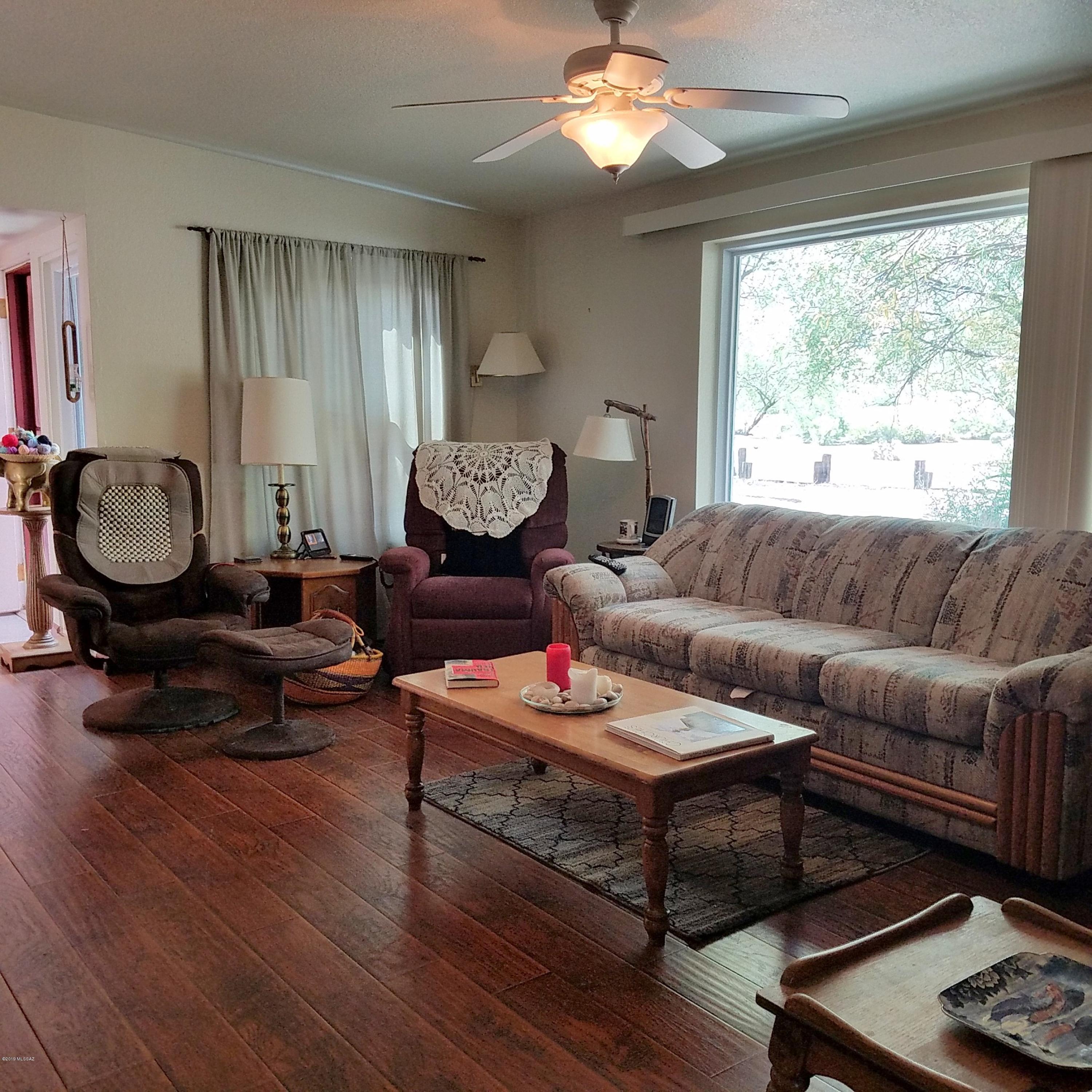 Casas Adobes Estates (541-618) - Residential