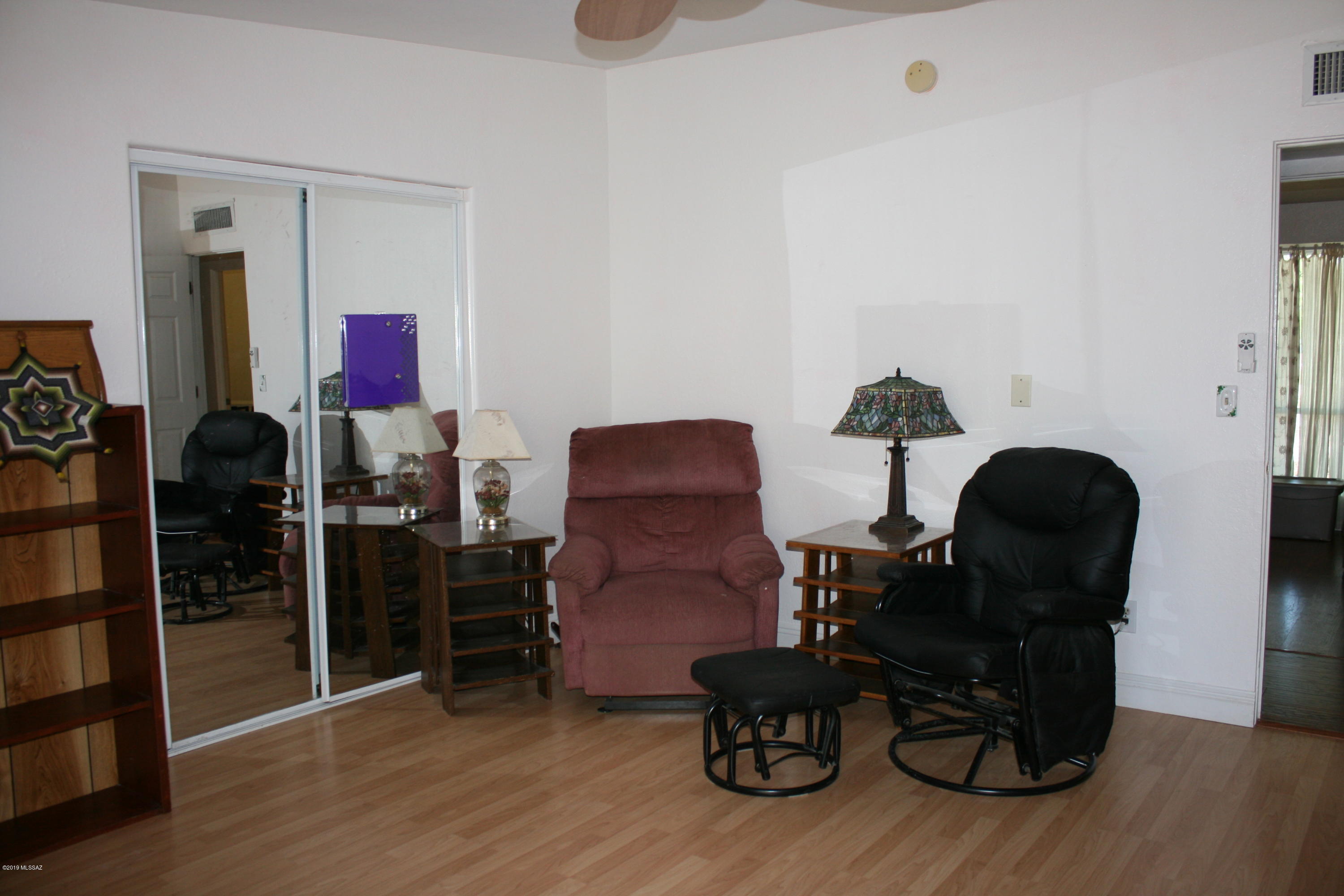 Casas Adobes Estates (541-618) - Residential