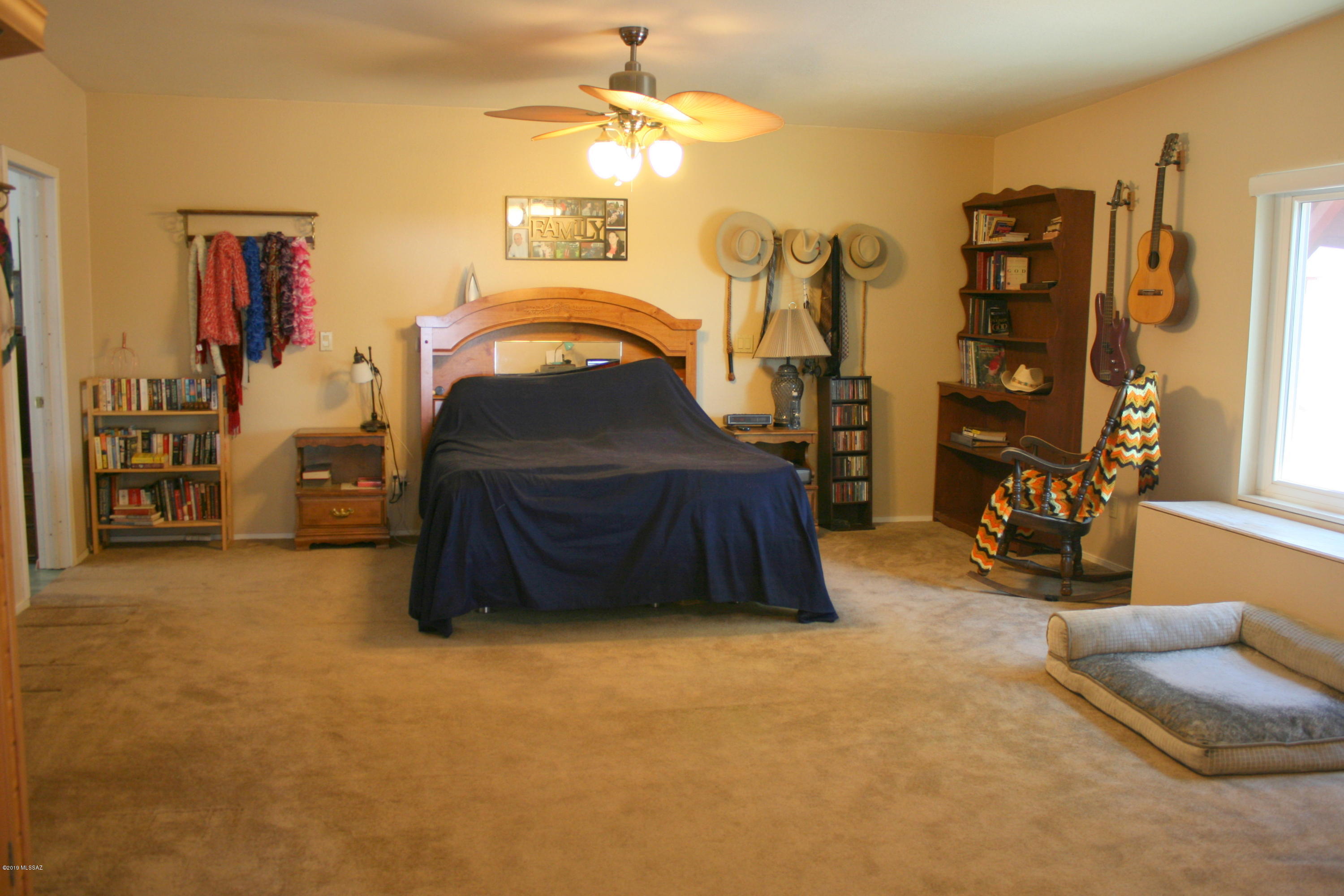 Casas Adobes Estates (541-618) - Residential