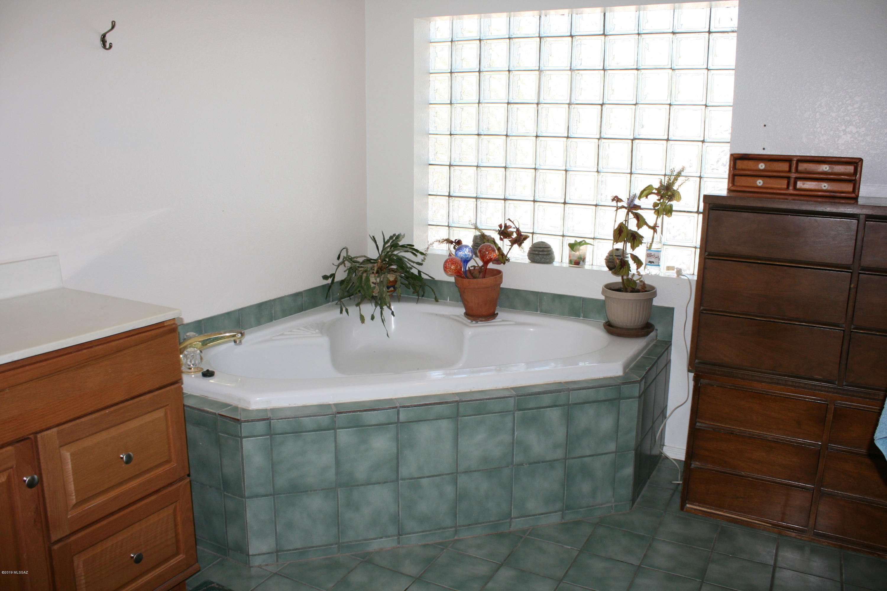 Casas Adobes Estates (541-618) - Residential