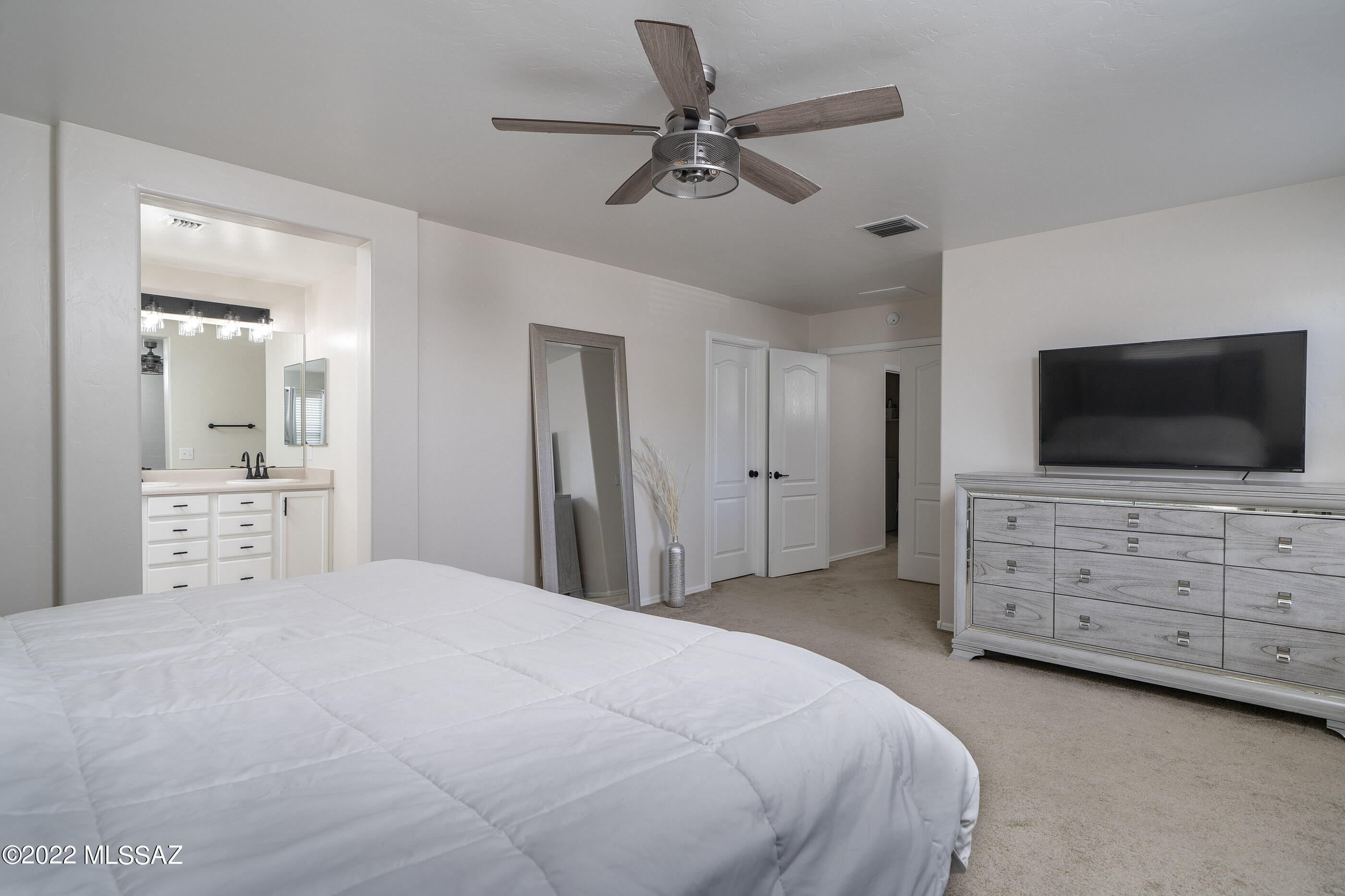 Catalina Vistas - Residential