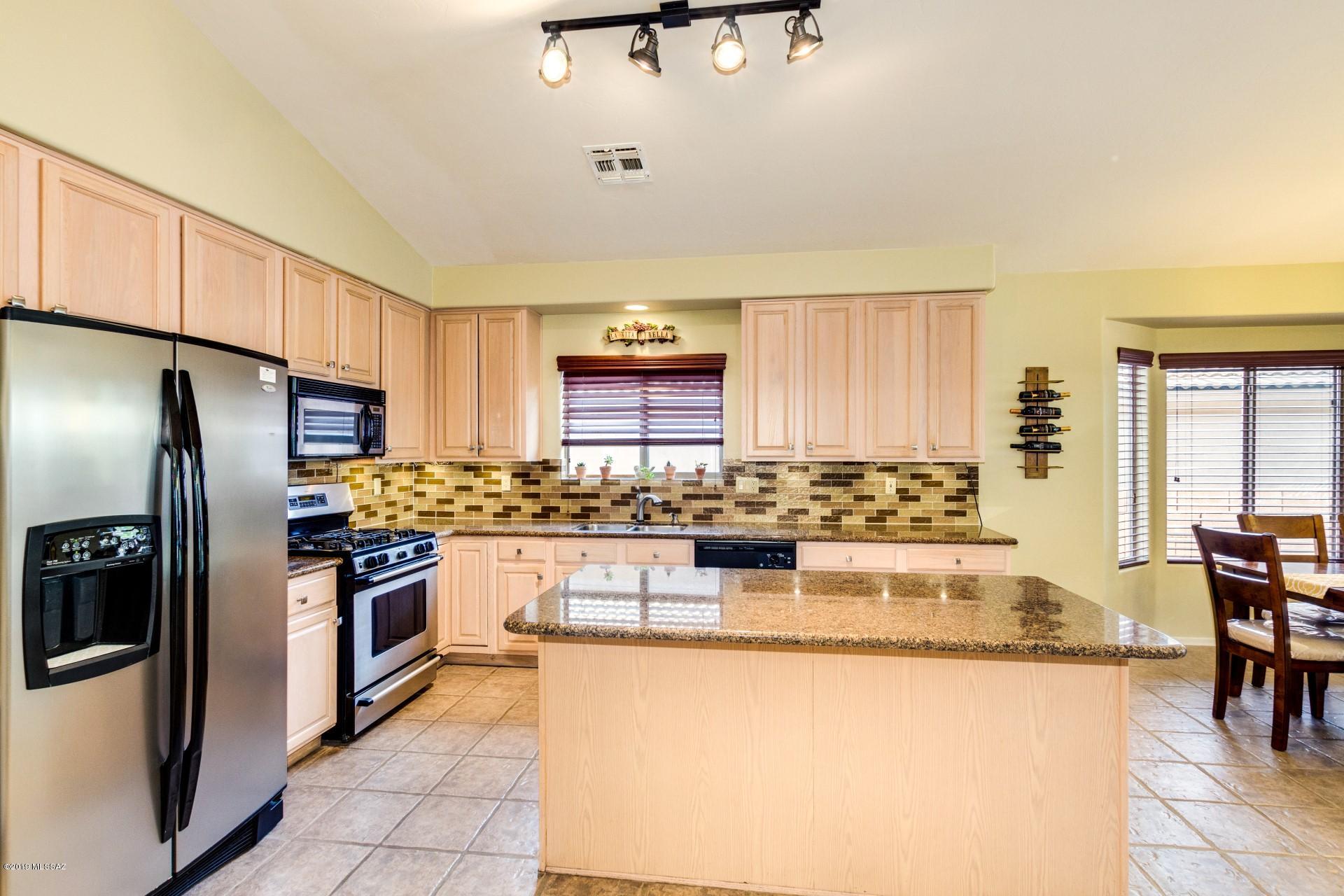Sabino Mountain (1-290) - Residential