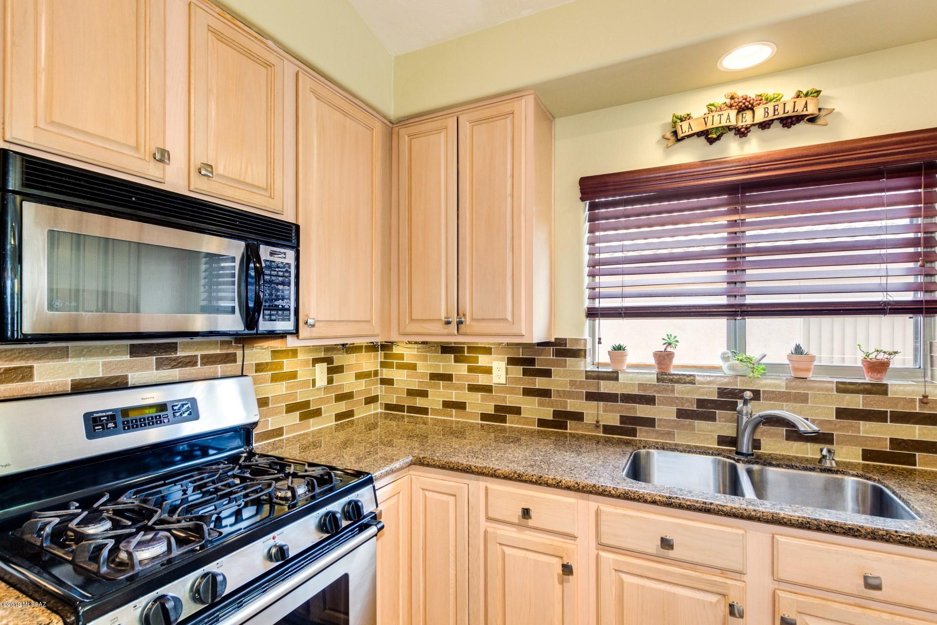 Sabino Mountain (1-290) - Residential