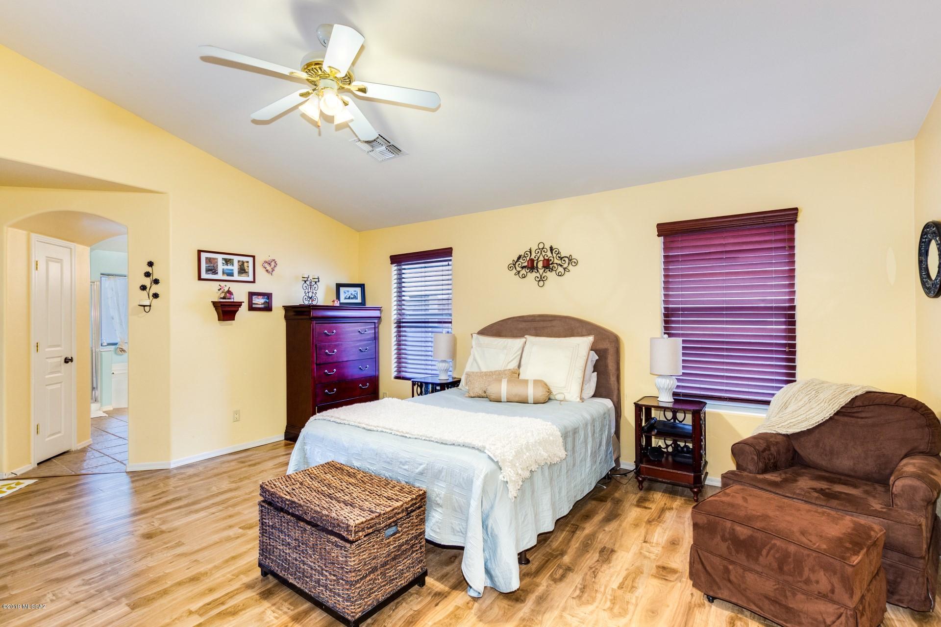 Sabino Mountain (1-290) - Residential