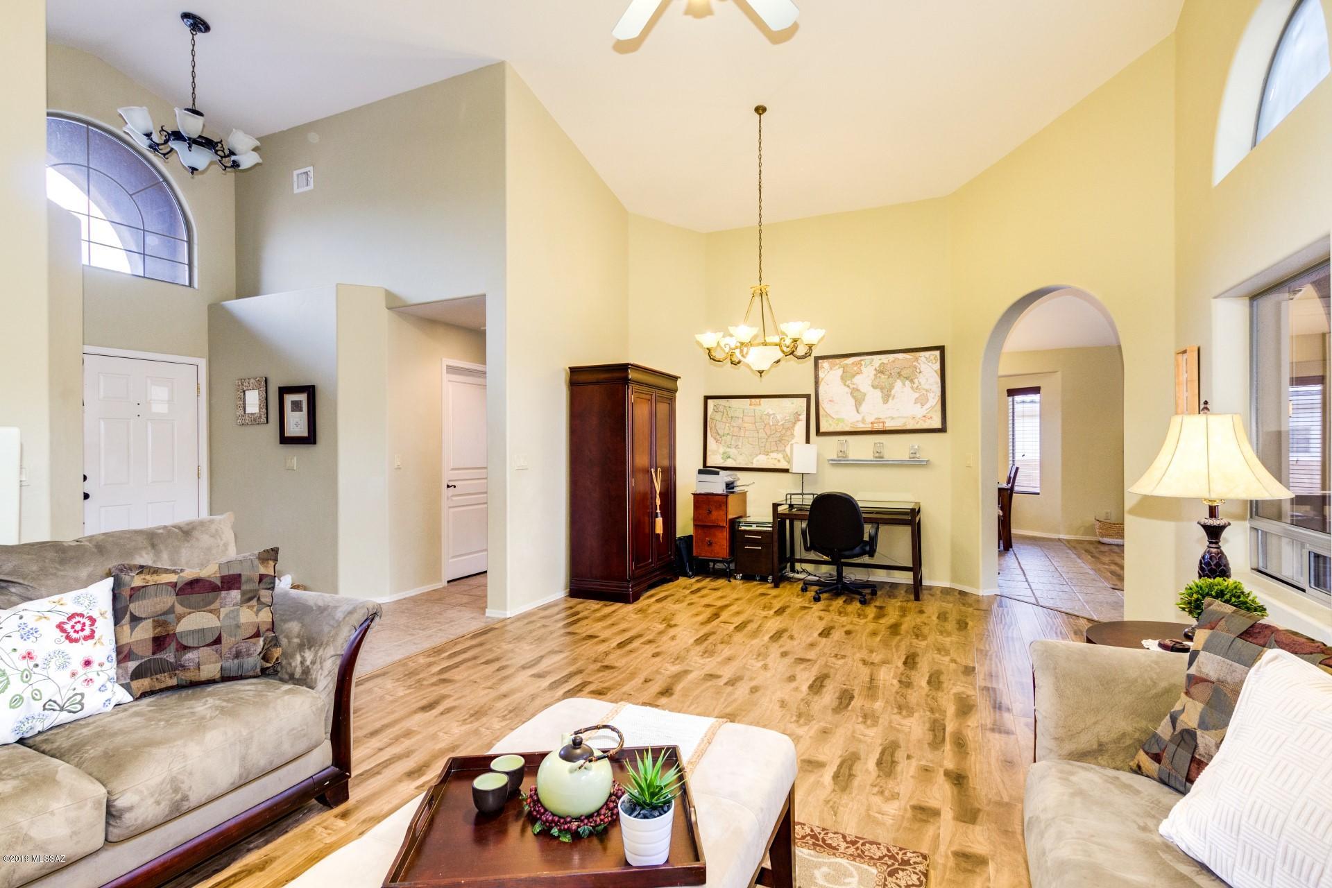 Sabino Mountain (1-290) - Residential