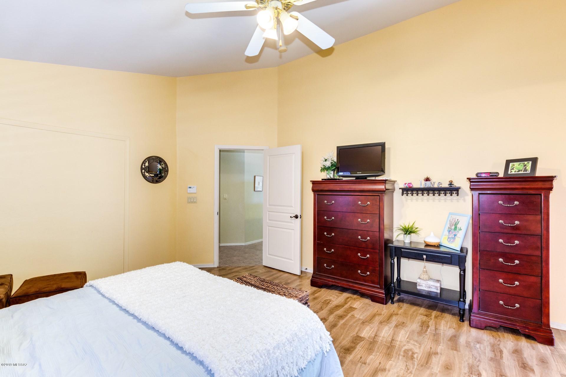 Sabino Mountain (1-290) - Residential