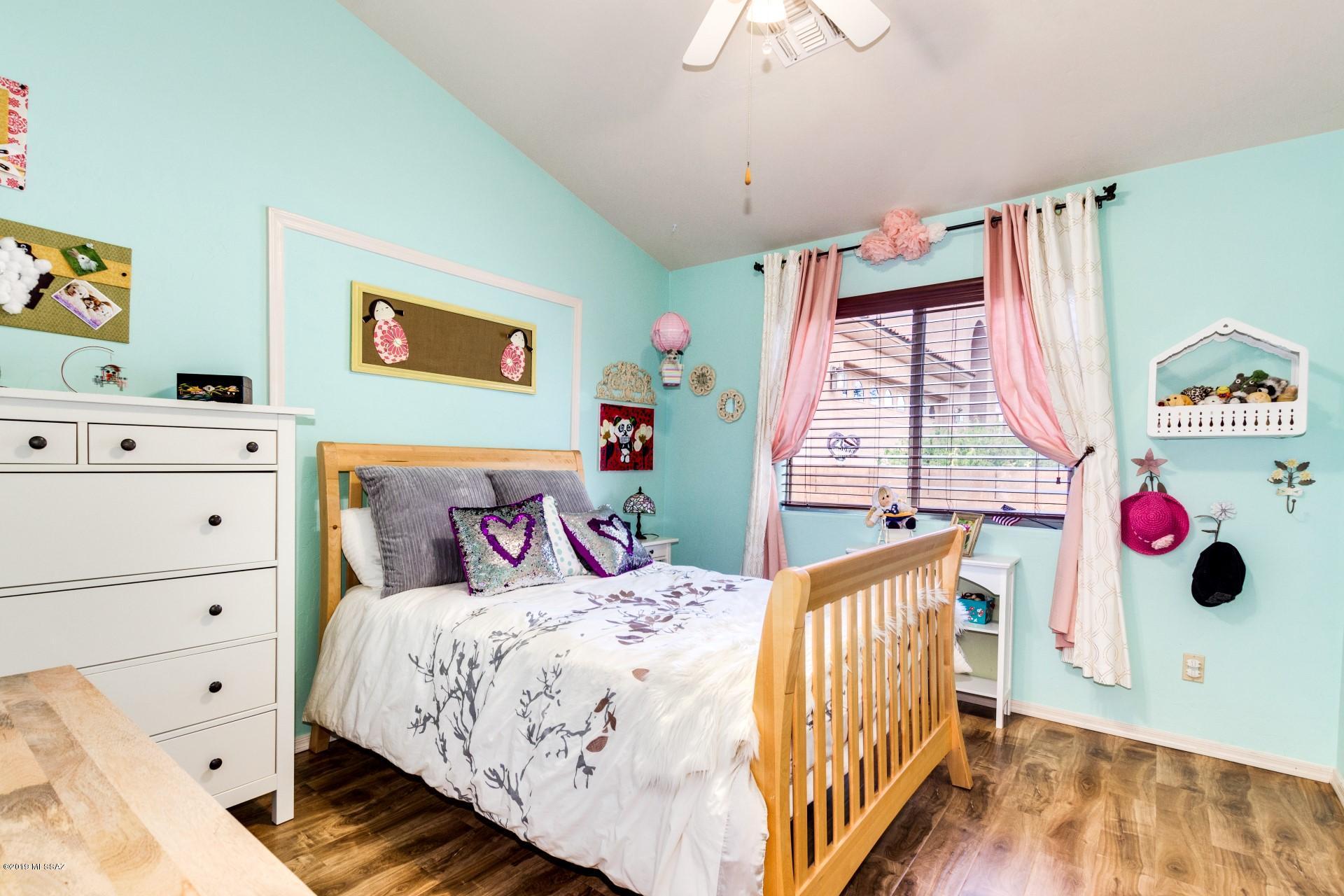 Sabino Mountain (1-290) - Residential