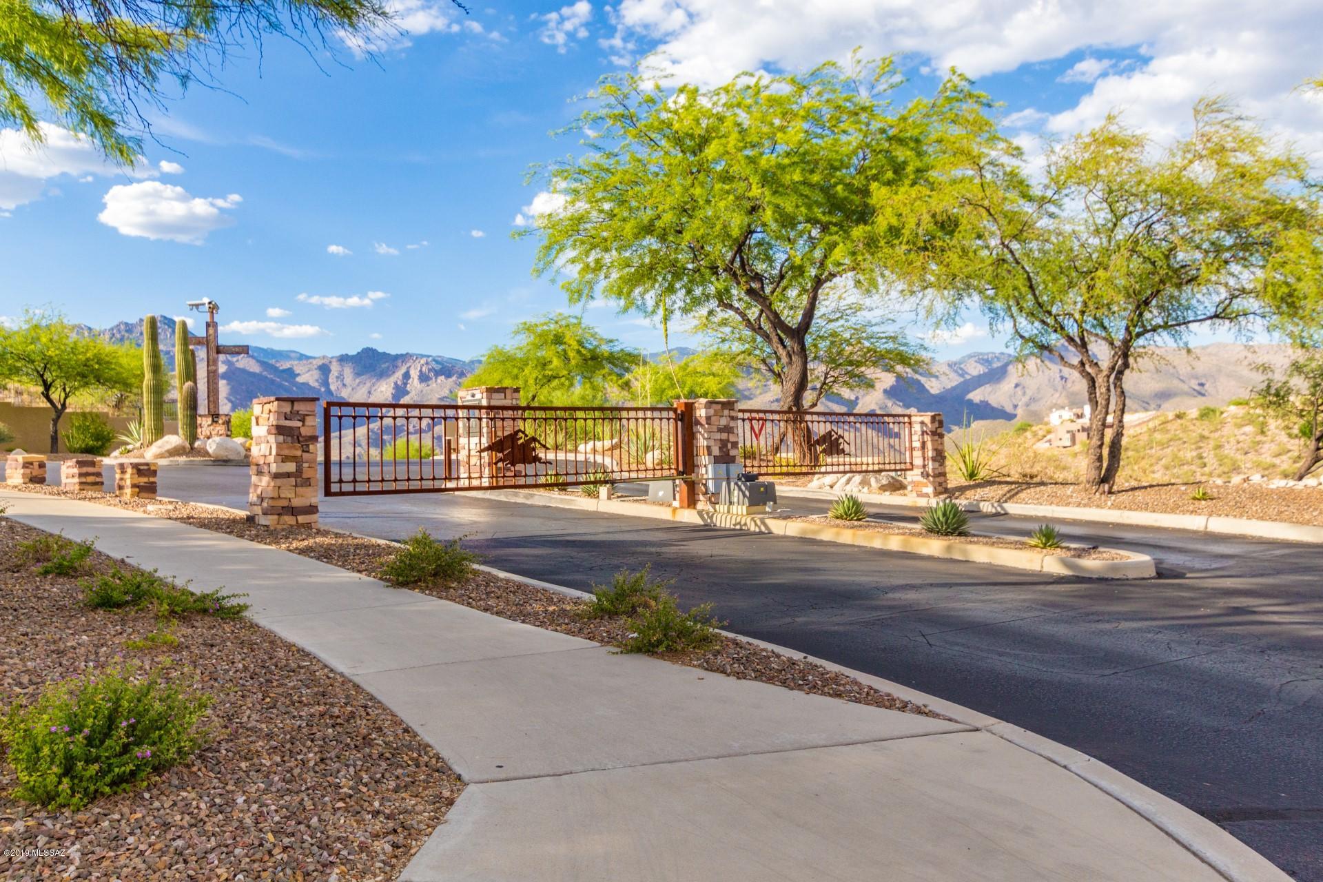 Sabino Mountain (1-290) - Residential