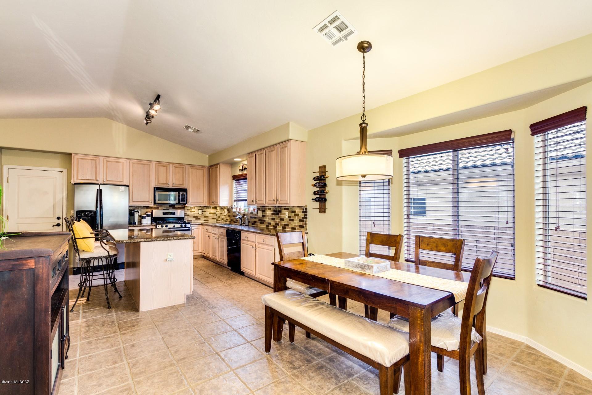 Sabino Mountain (1-290) - Residential