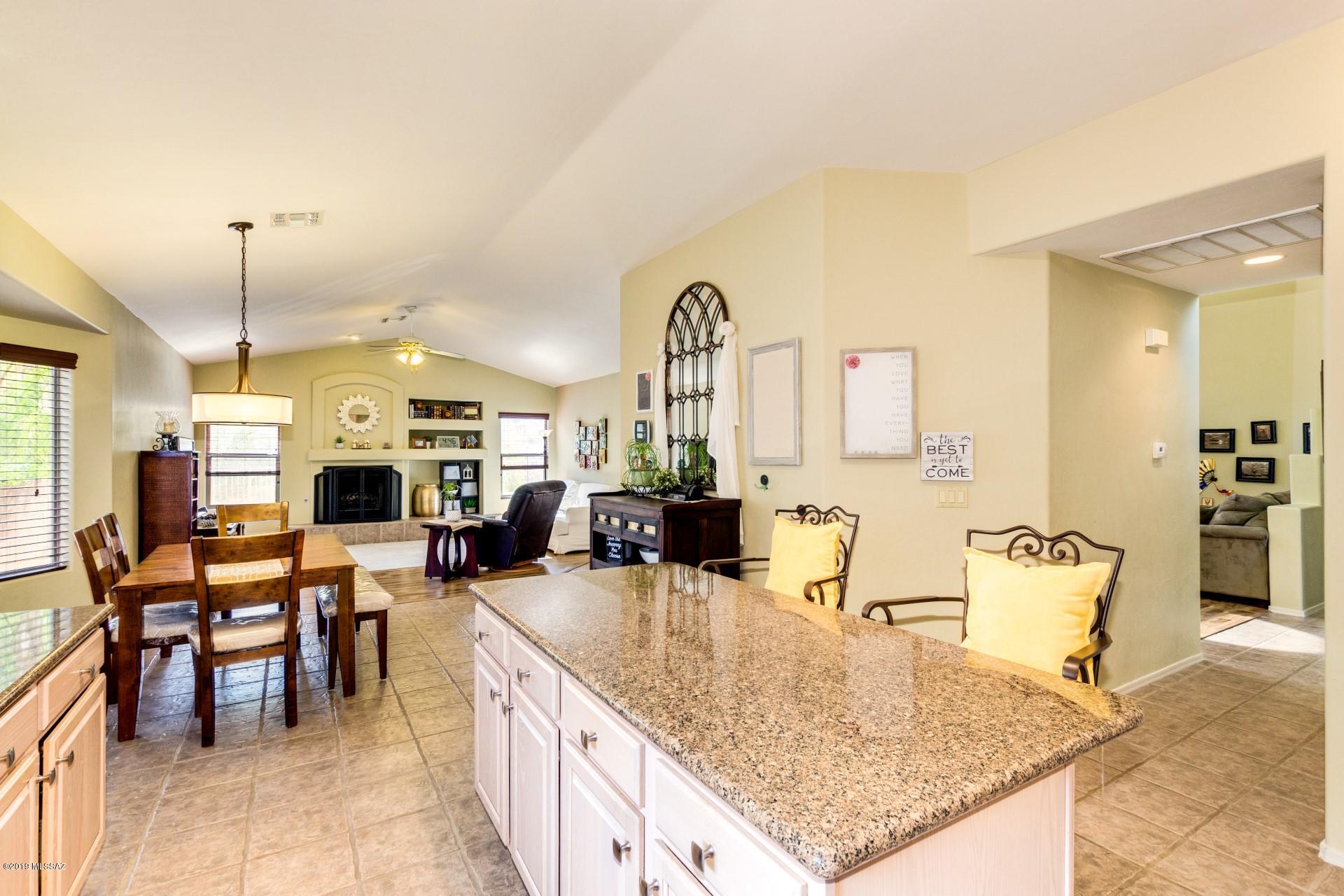 Sabino Mountain (1-290) - Residential