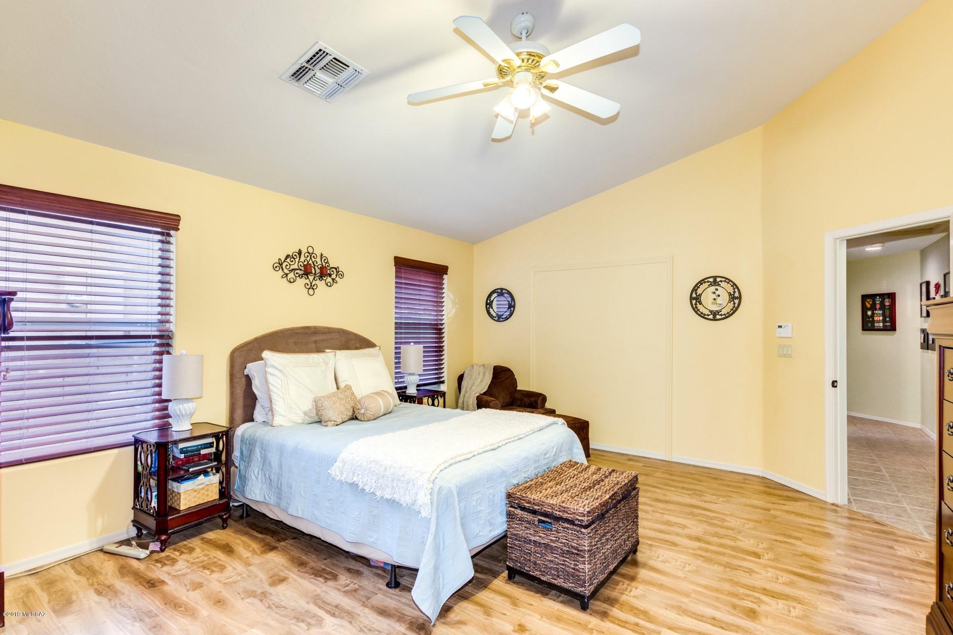 Sabino Mountain (1-290) - Residential