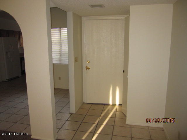 Woodland Villas Condos - Residential Lease
