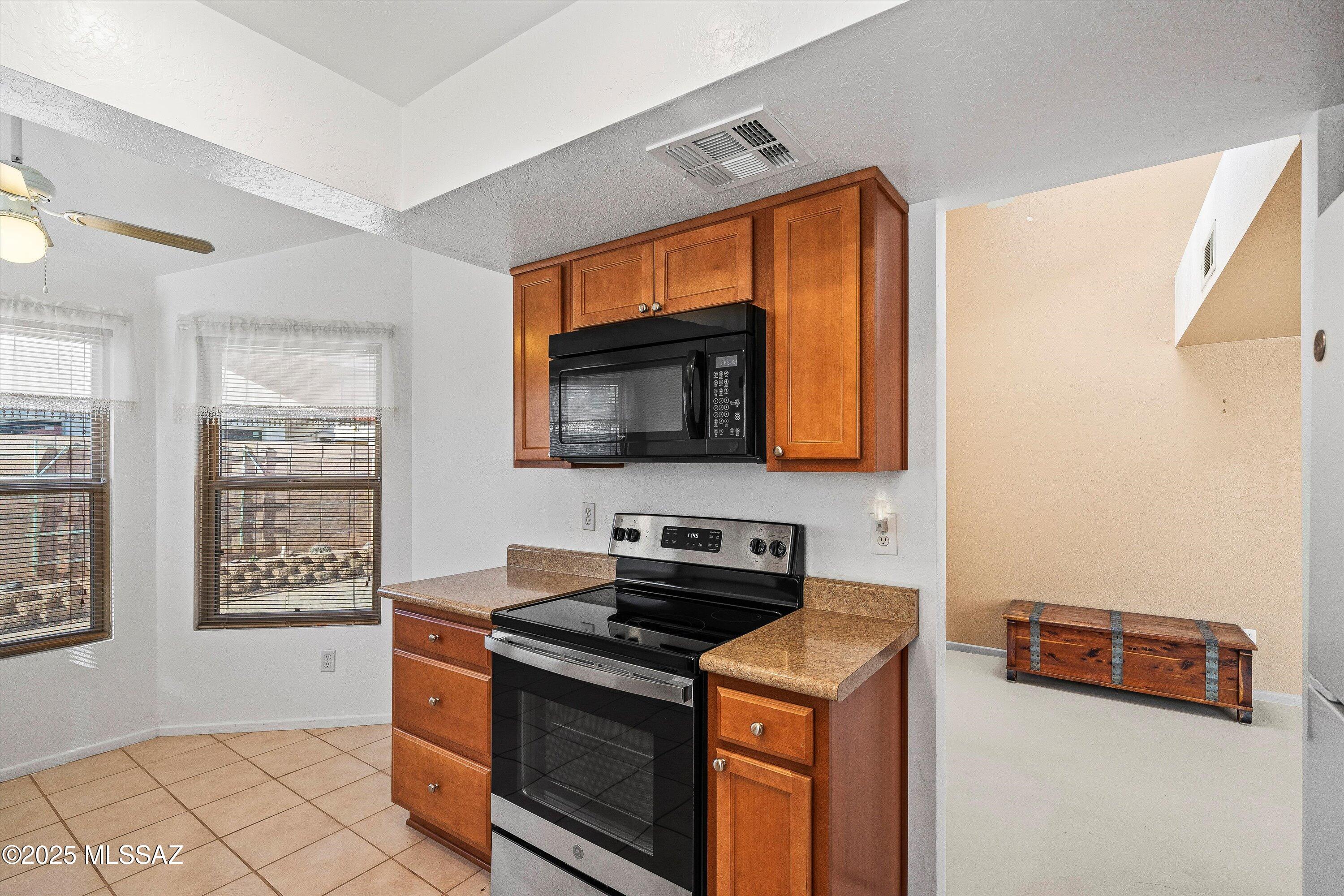 Edgebrooke Village II (170-340) - Residential