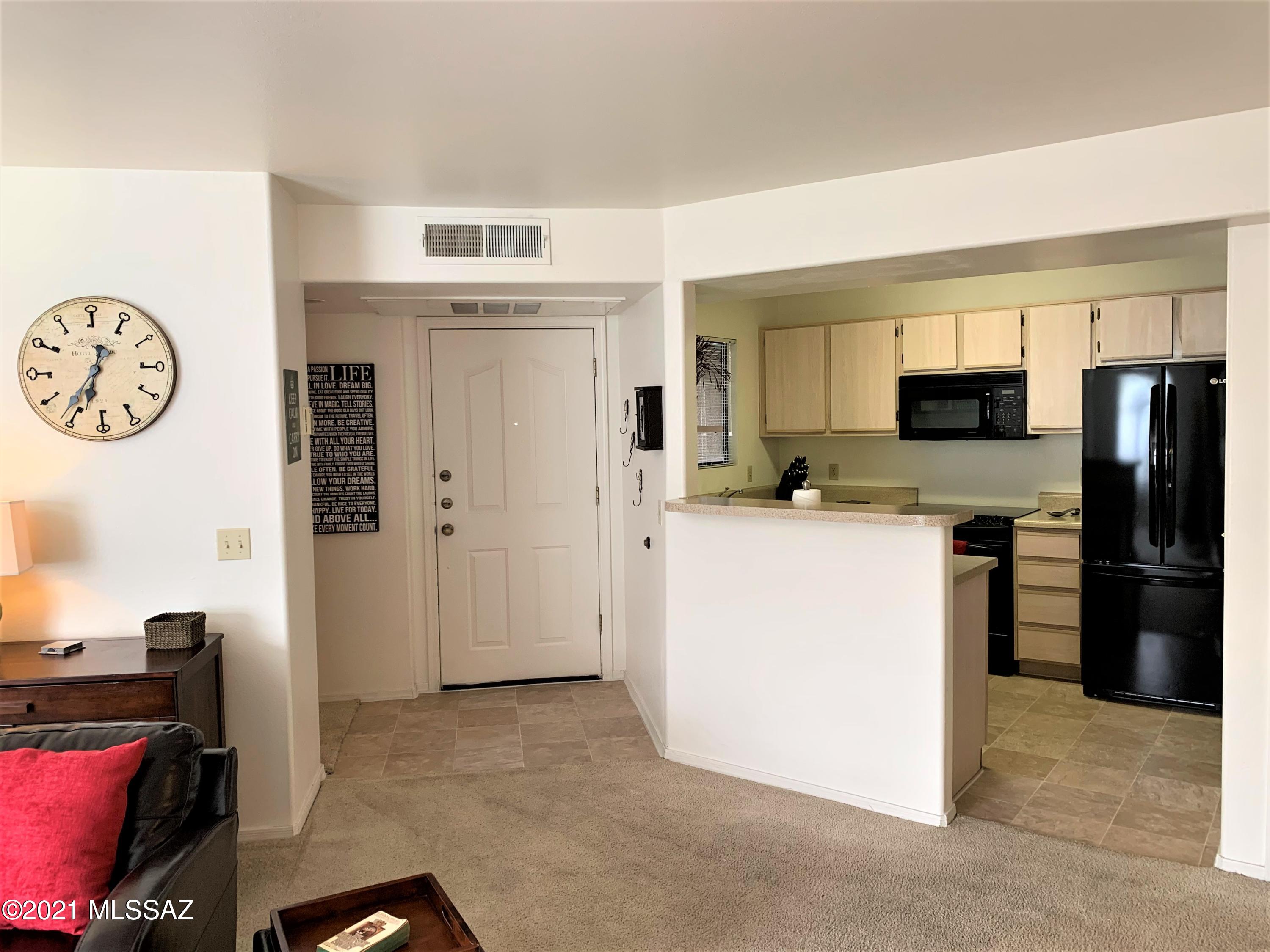 This condo is all about the location. Private corner condominium overlooking lush green grass and landscaping. When sitting on the patio you fee like you are in your own private treehouse. Well designed split floor plan, ample storage with great remodeling potentials. Locations like this at Veranda at Ventana are rare. Community amenities include 24 hour gated access, 2 custom style pools, modern fitness center and mature landscaping. Within walking distance to restaurants, shopping, hiking, biking  and much more! Don't miss this opportunity to have one of the best locations in this community!!!