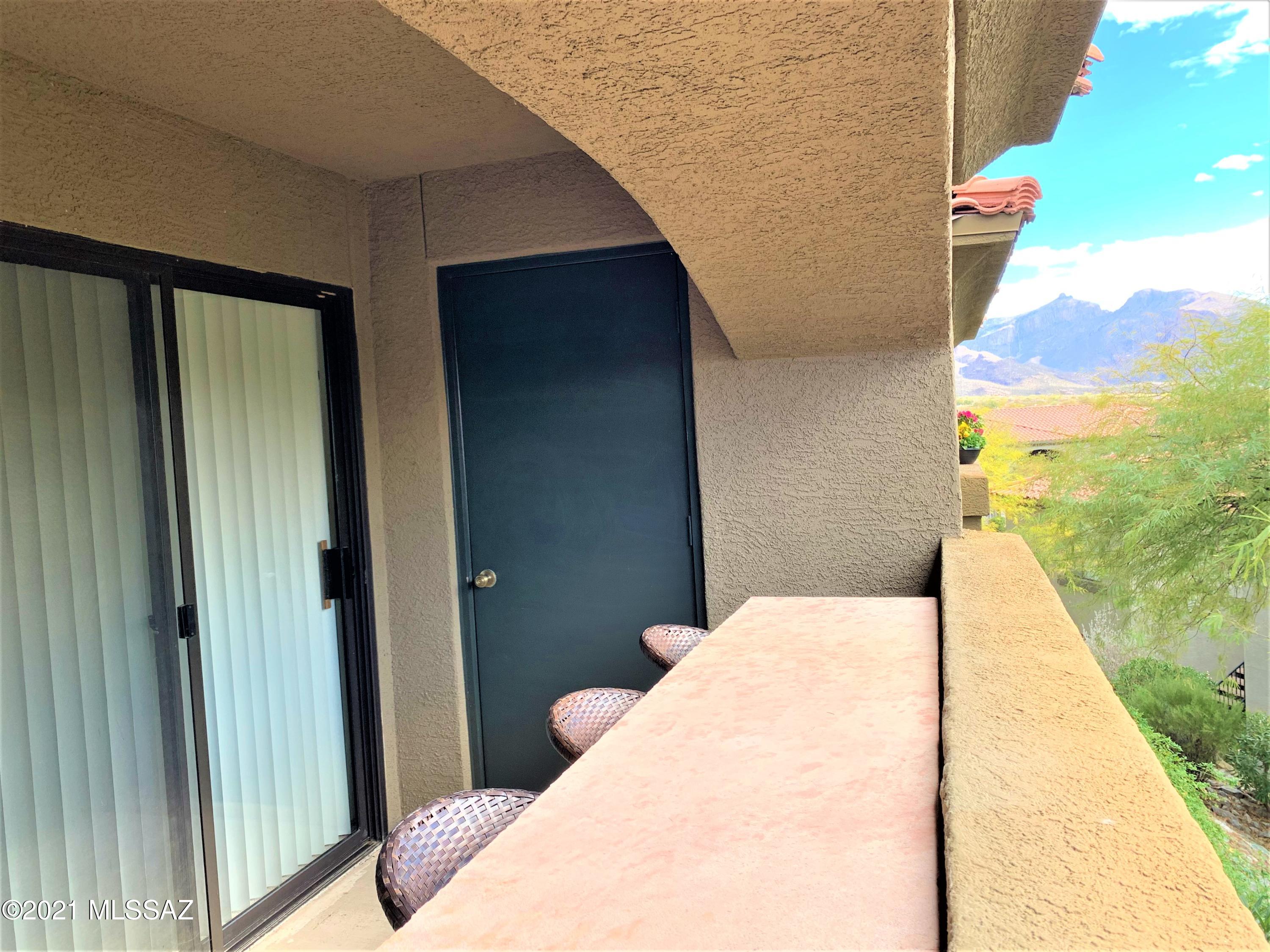 Veranda at Ventana Condominiums - Residential